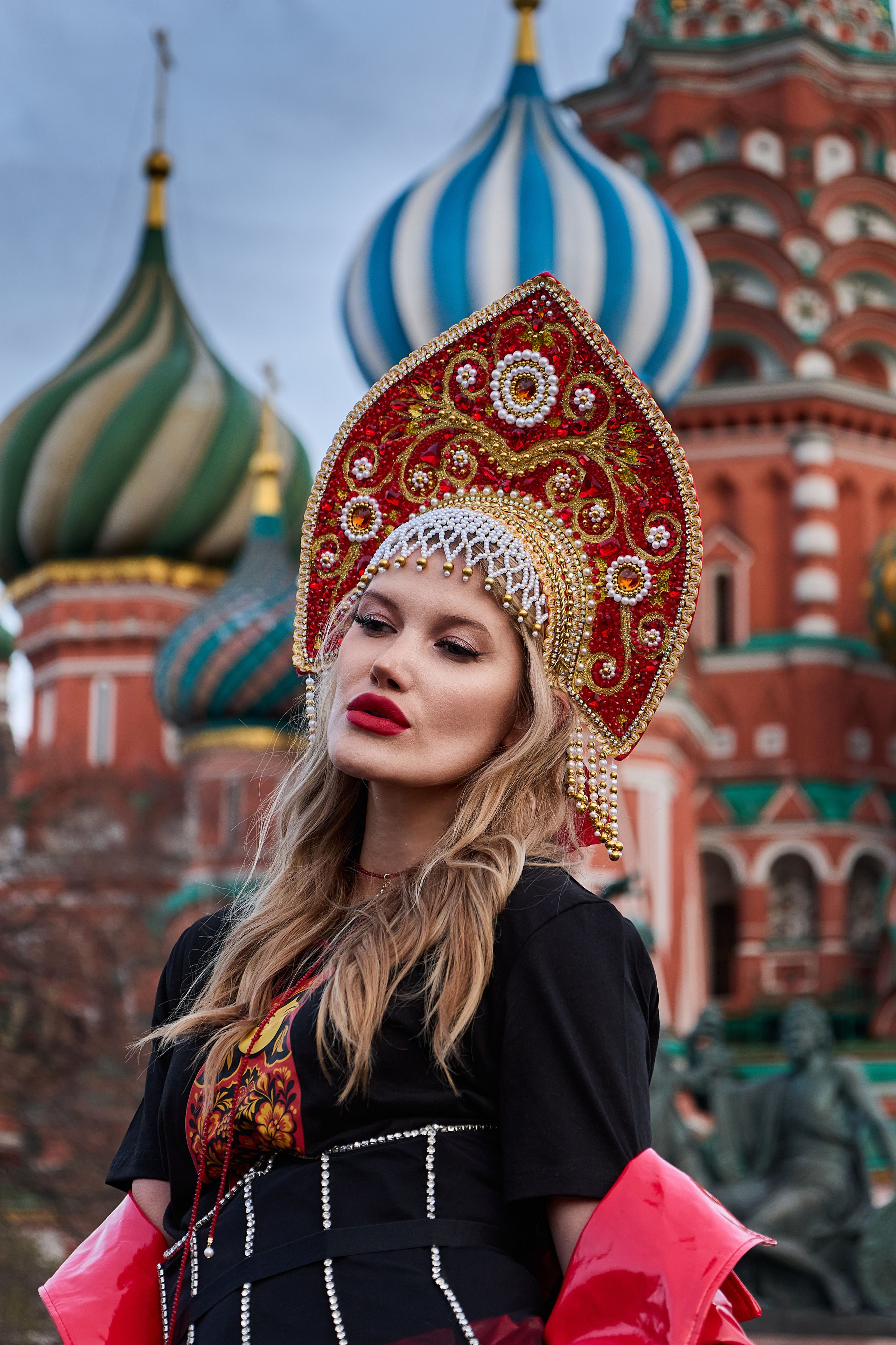 Концептуальная фотосессия «Русский авангард» в самом сердце столицы