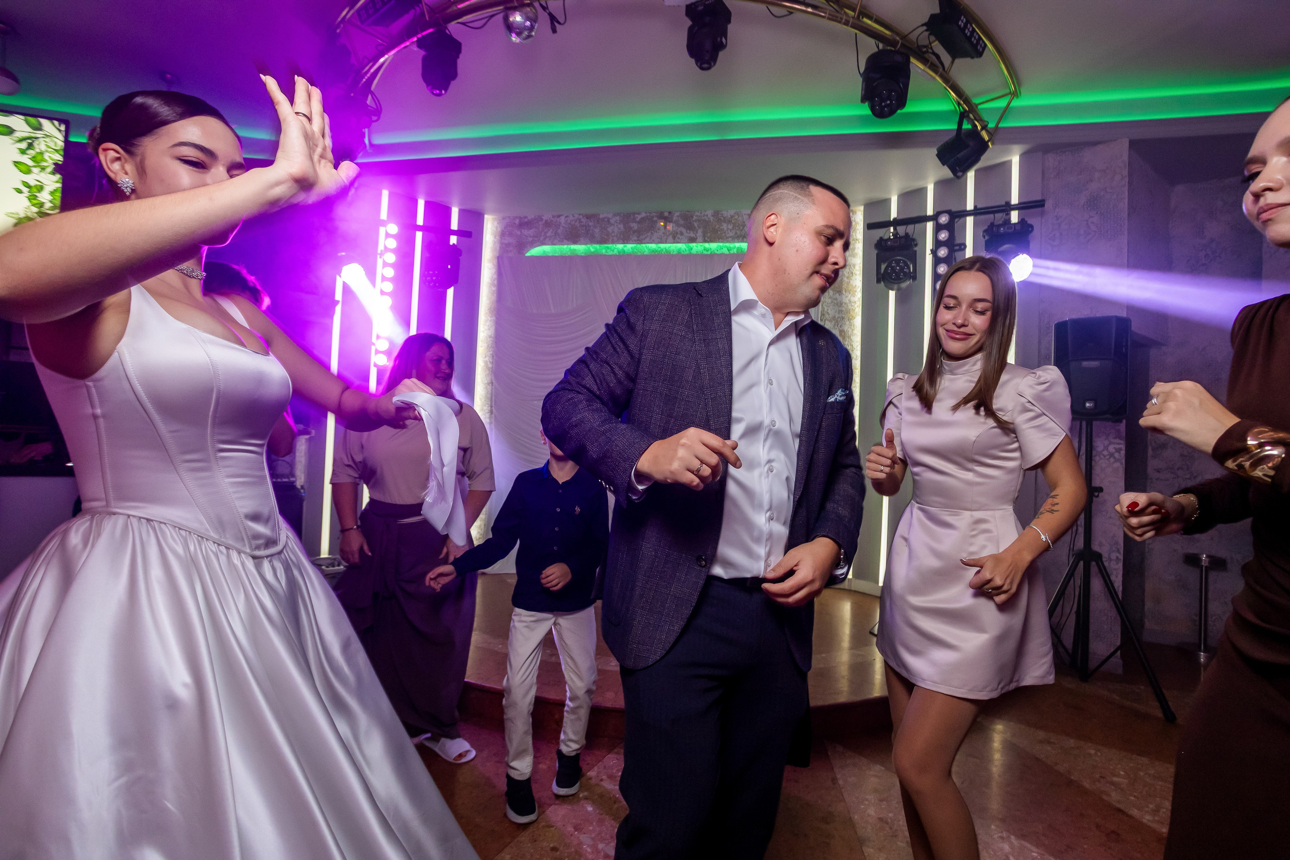 Банкет Максим & Елизавета. Репортажный фотограф Анапа