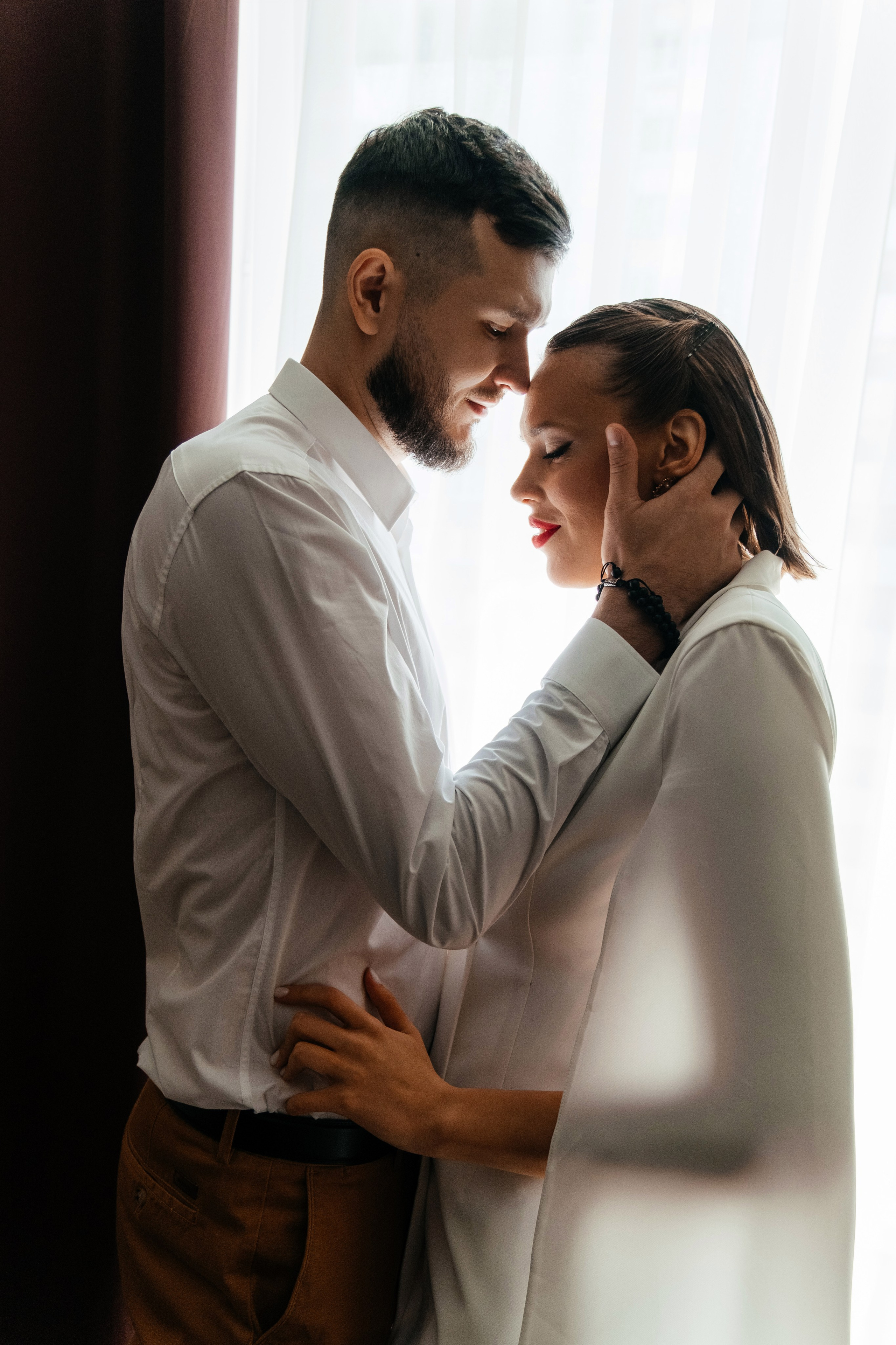 Свадебный фотограф в Екатеринбурге — живые и трогательные истории любви | Анна Кораблик. Свадебный фотограф в Екатеринбурге — заказ профессиональной фотосесии, все виды фотосъемки