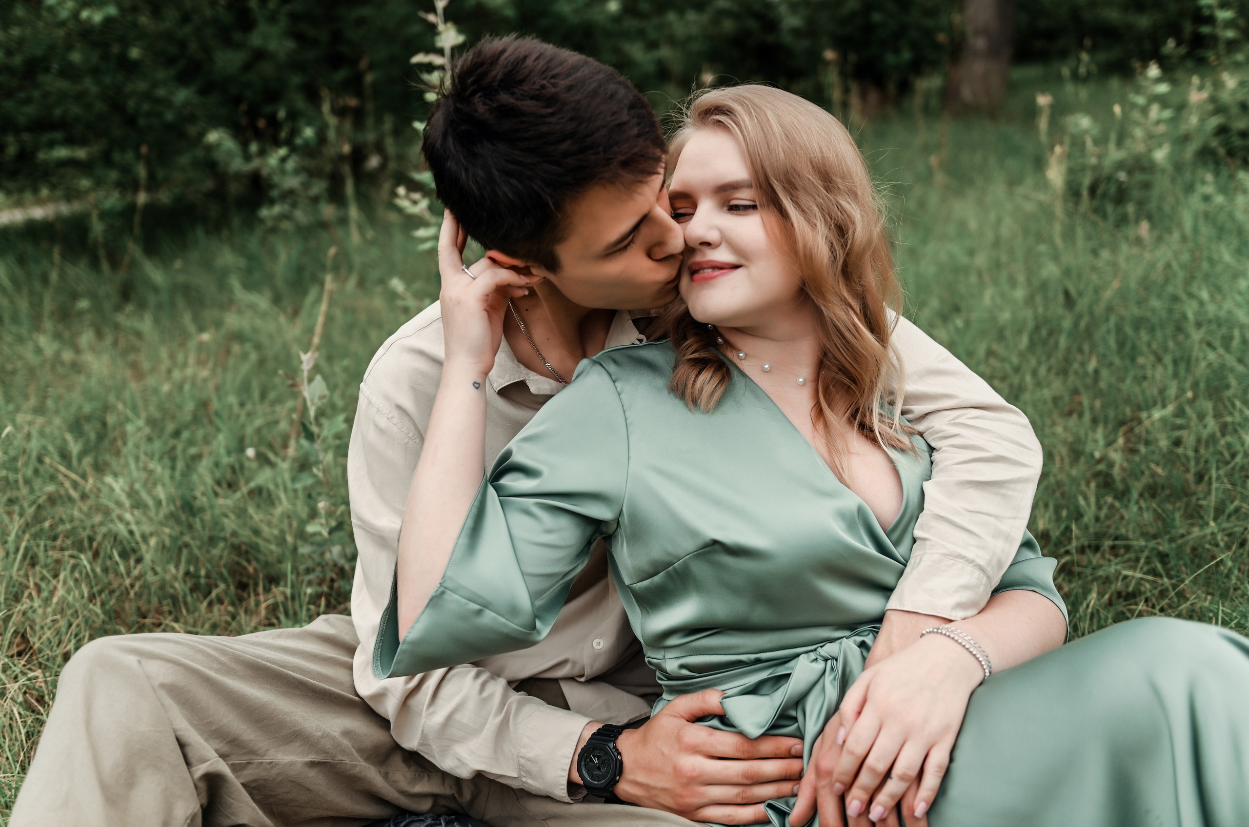 Love story прогулка вместе с песиком))). Свадебный, семейный, детский, контент фотограф в Омске Максим Ильин