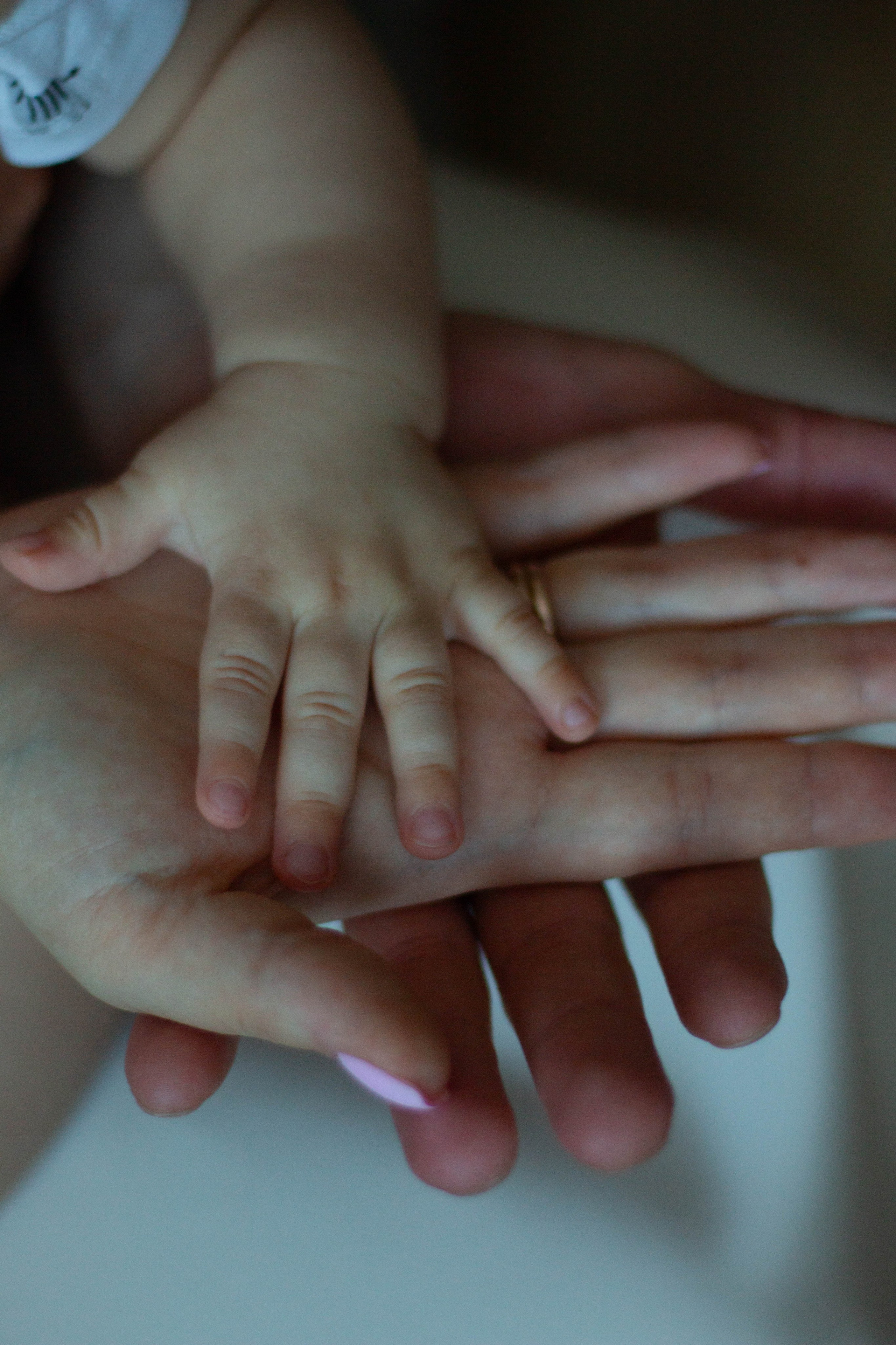 Артур, Вика и Роберт. Бережно сохраняю ваши чувства и истории на своих фотографиях