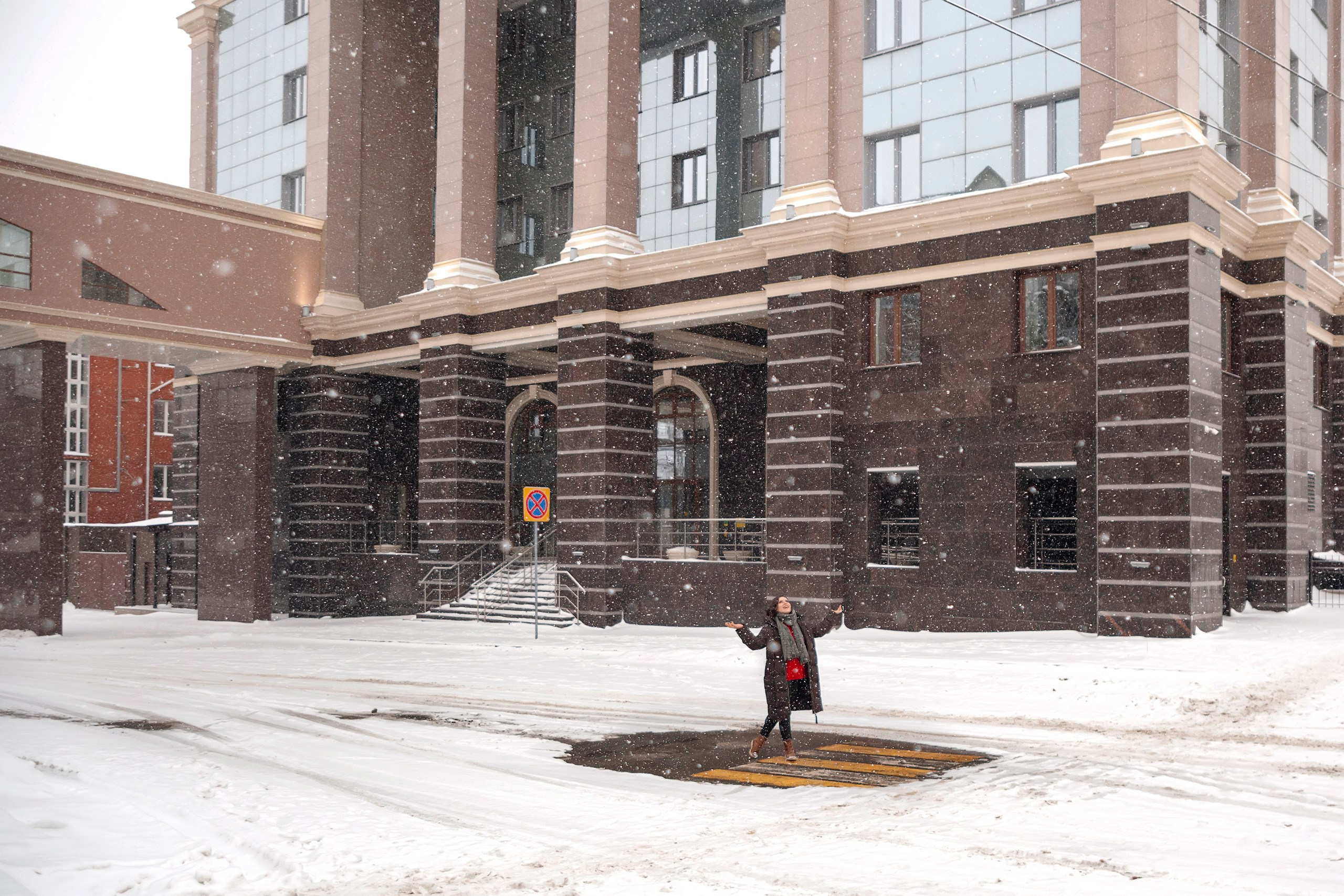 Прогулка в заснеженном городе - фотограф Янкаускене Наталья