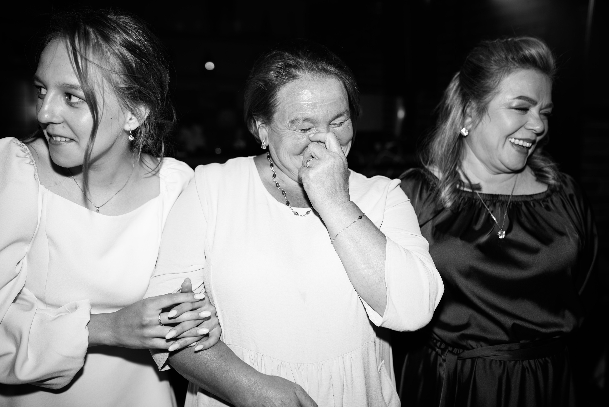 Гаянэ и Роман. Свадебный фотограф Анастасия Бударина