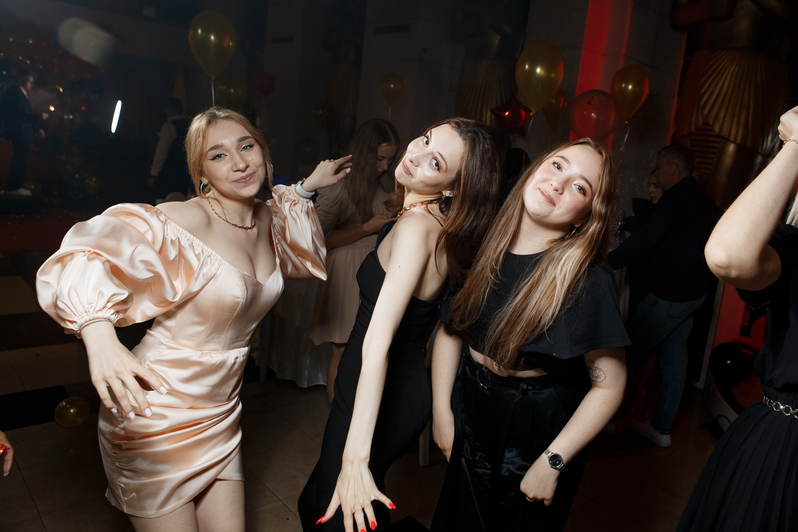 Выпускной_2023. Фотограф Илья Чудин в Саратове