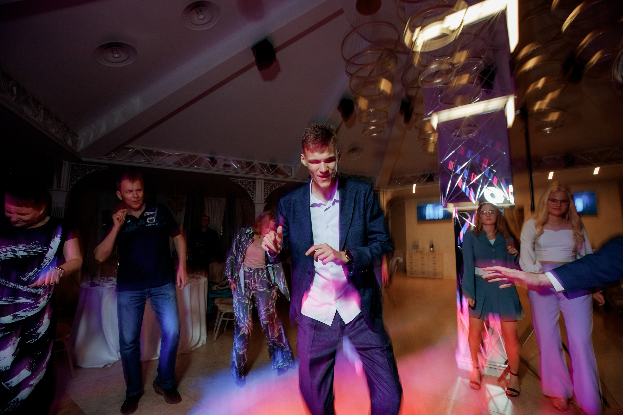 Выпускной_2023. Фотограф Илья Чудин в Саратове