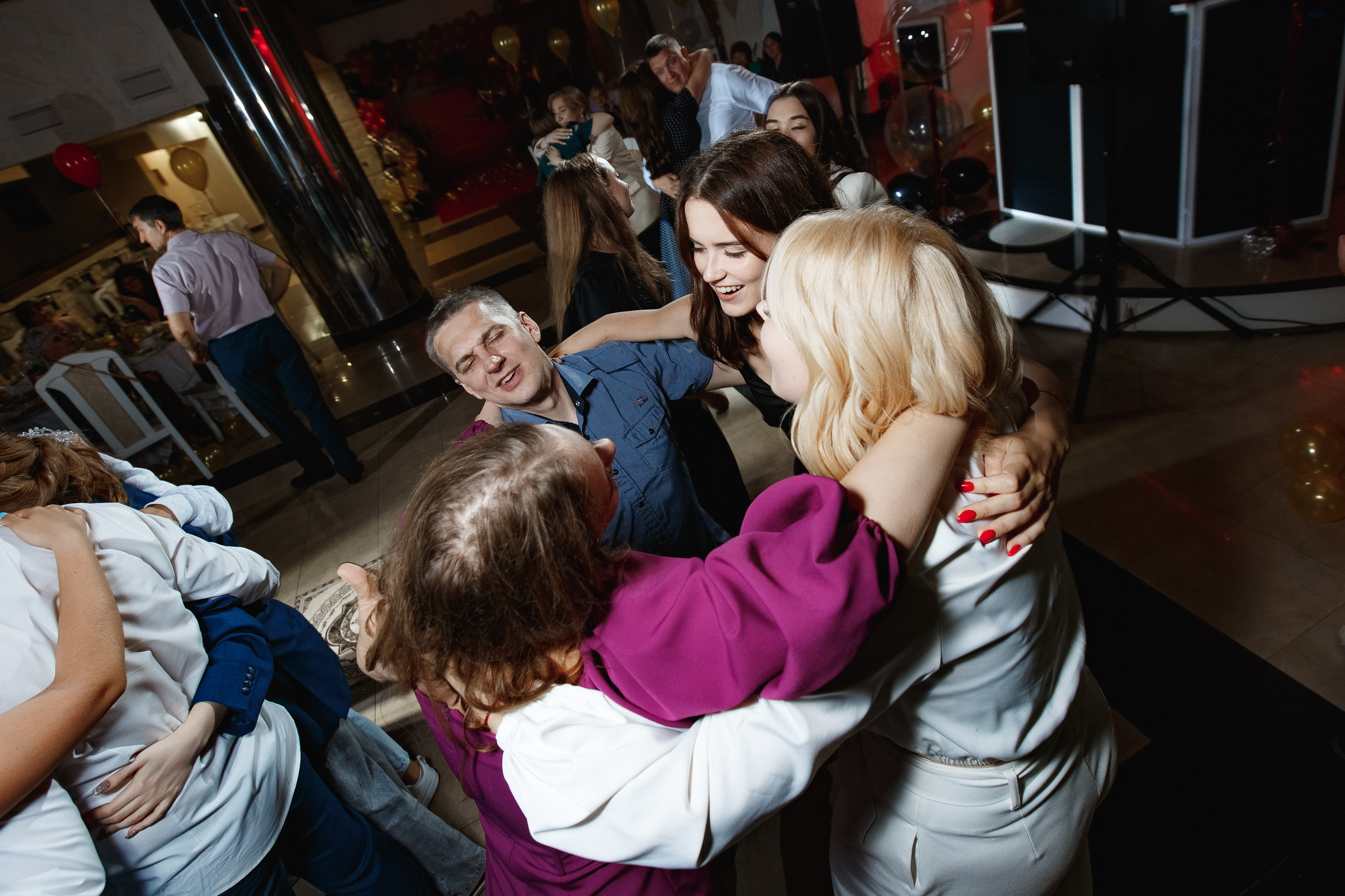 Выпускной_2023. Фотограф Илья Чудин в Саратове