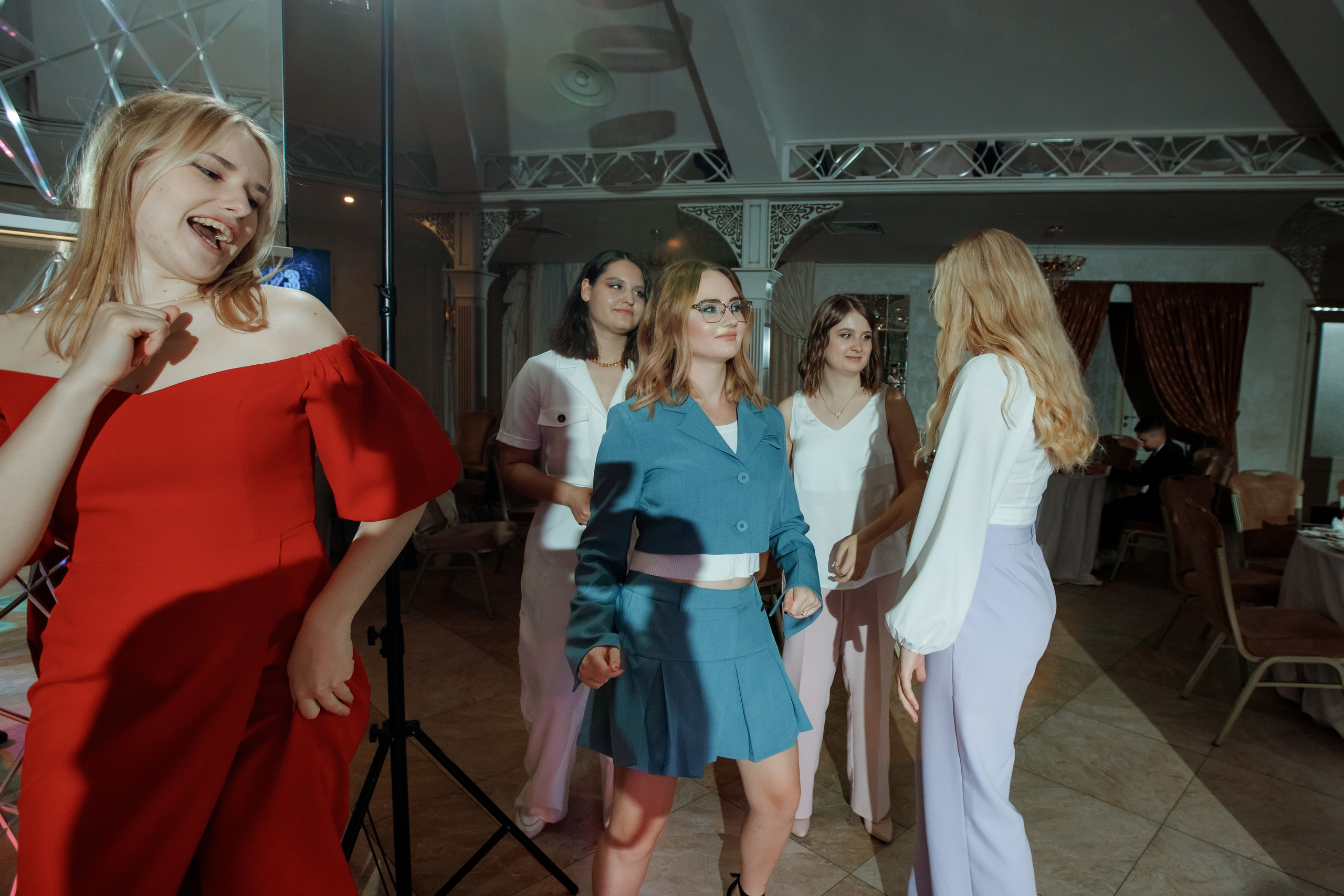 Выпускной_2023. Фотограф Илья Чудин в Саратове