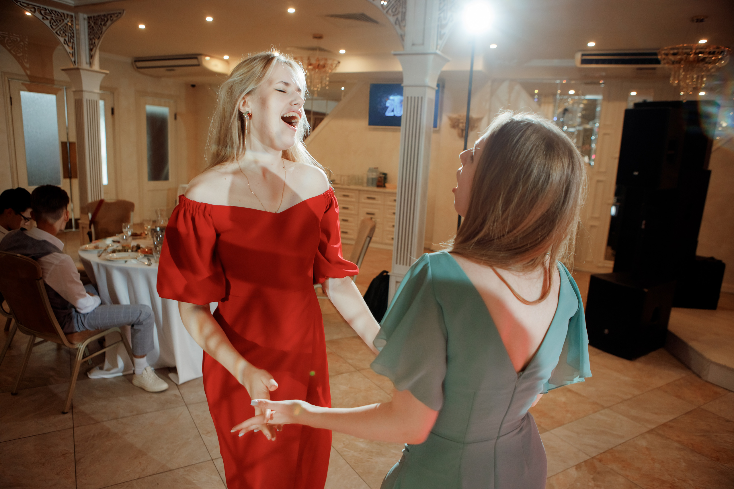 Выпускной_2023. Фотограф Илья Чудин в Саратове