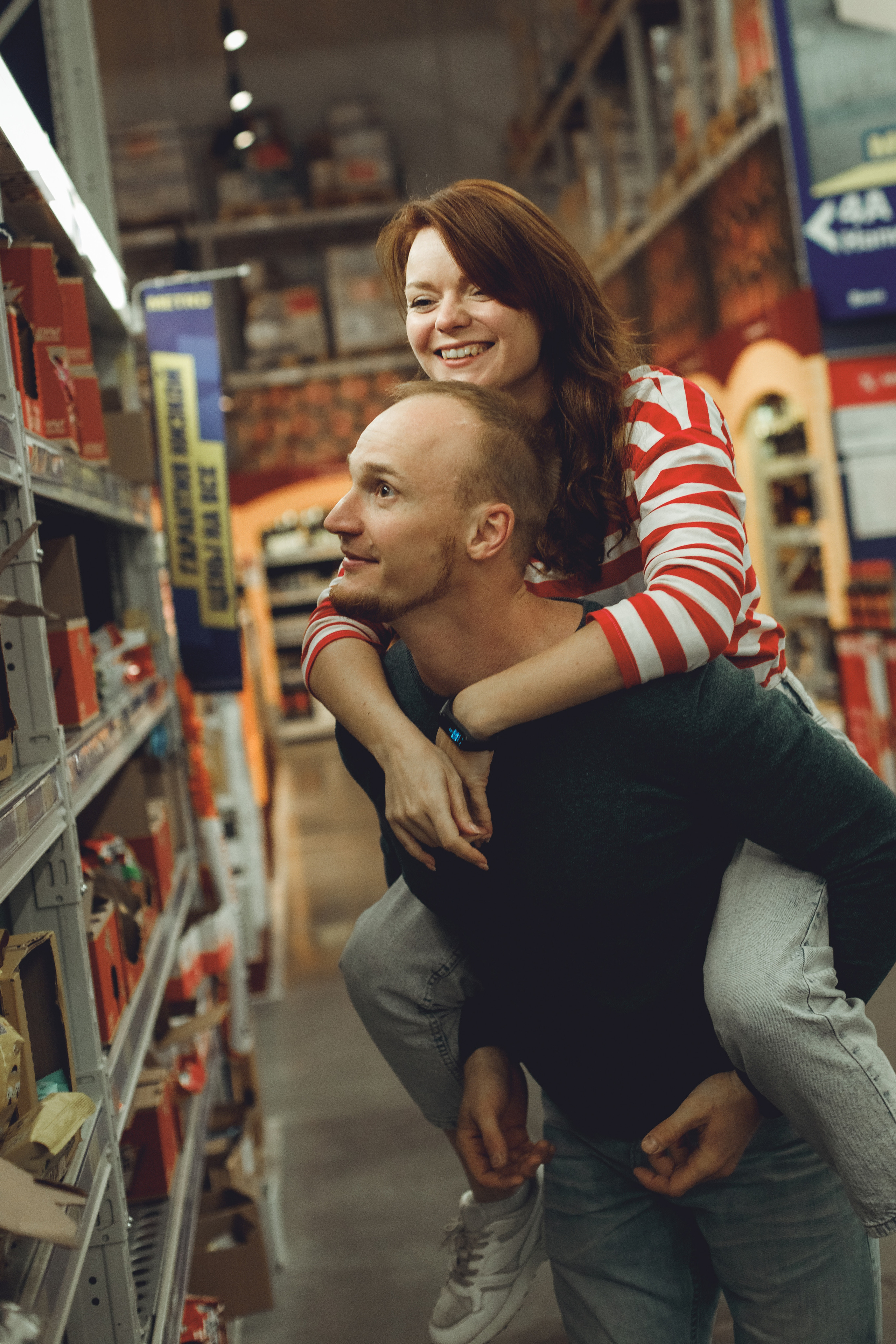 В супермаркете. Фотограф Илья Чудин в Саратове