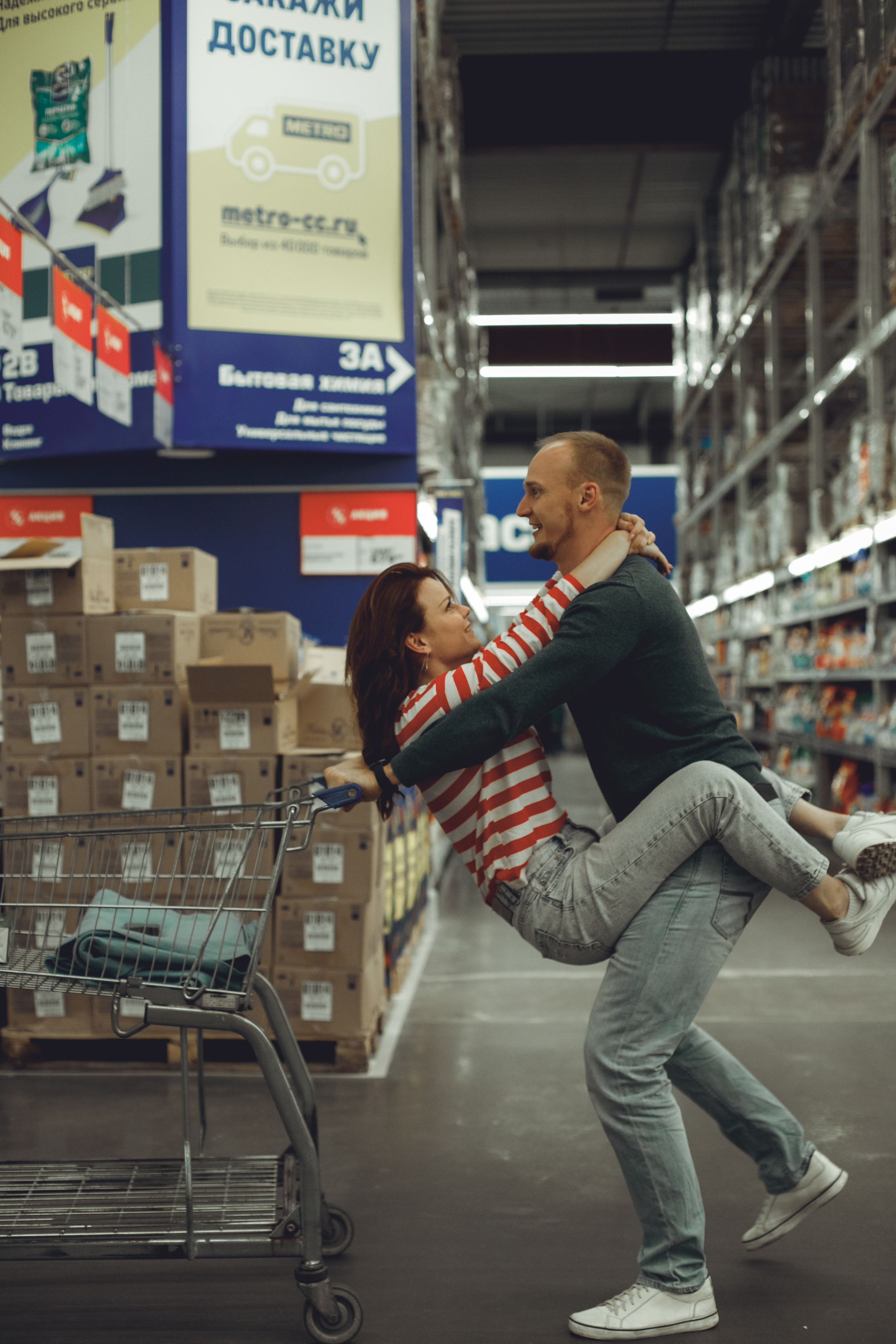 В супермаркете. Фотограф Илья Чудин в Саратове