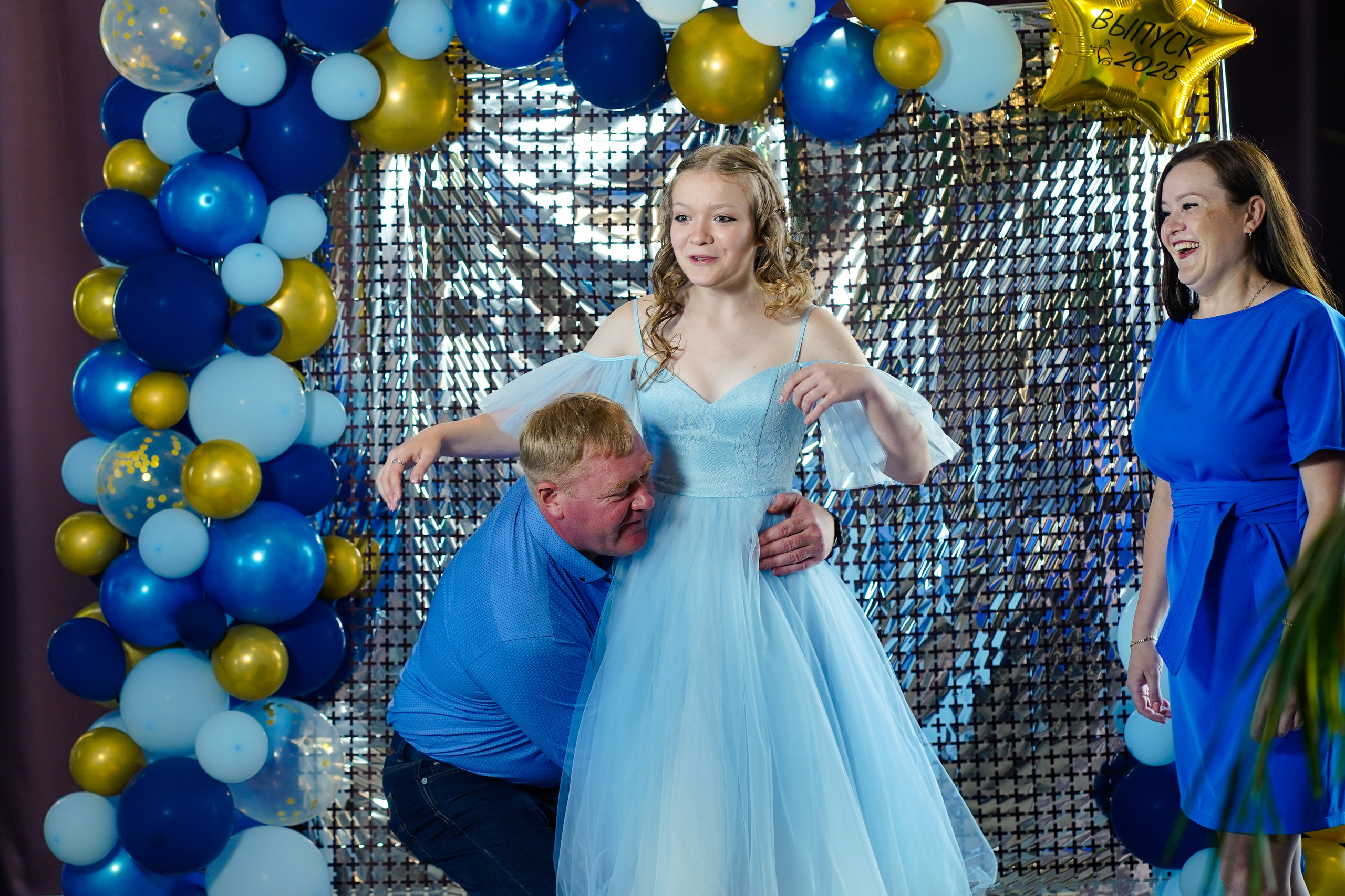 Выпускной вечер, гимназия № 40, 9 класс. Семейный и портретный фотограф в Екатеринбурге Анна Лобанова