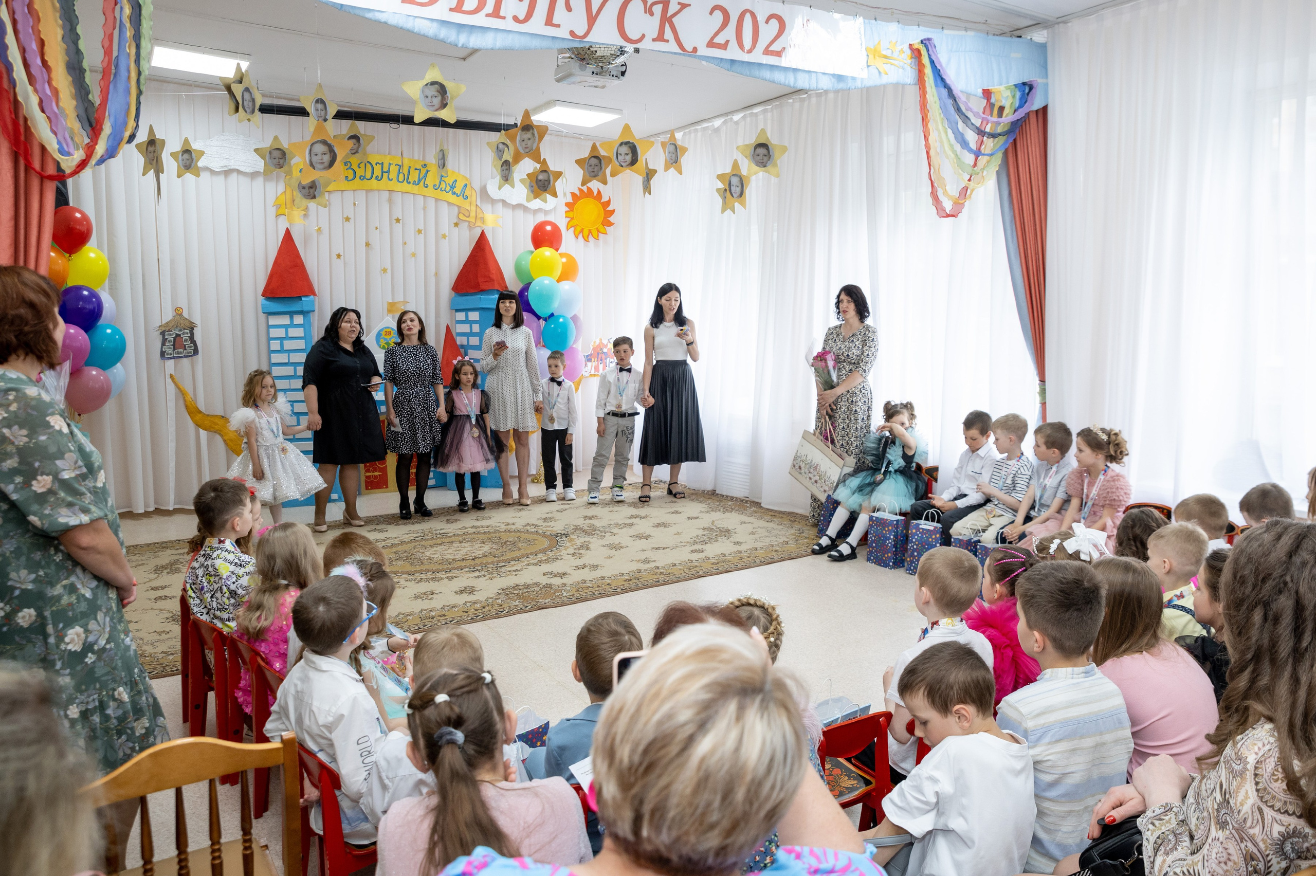 Выпускные в детском саду. Свадебный и семейный фотограф в Костроме Константин Квашнин