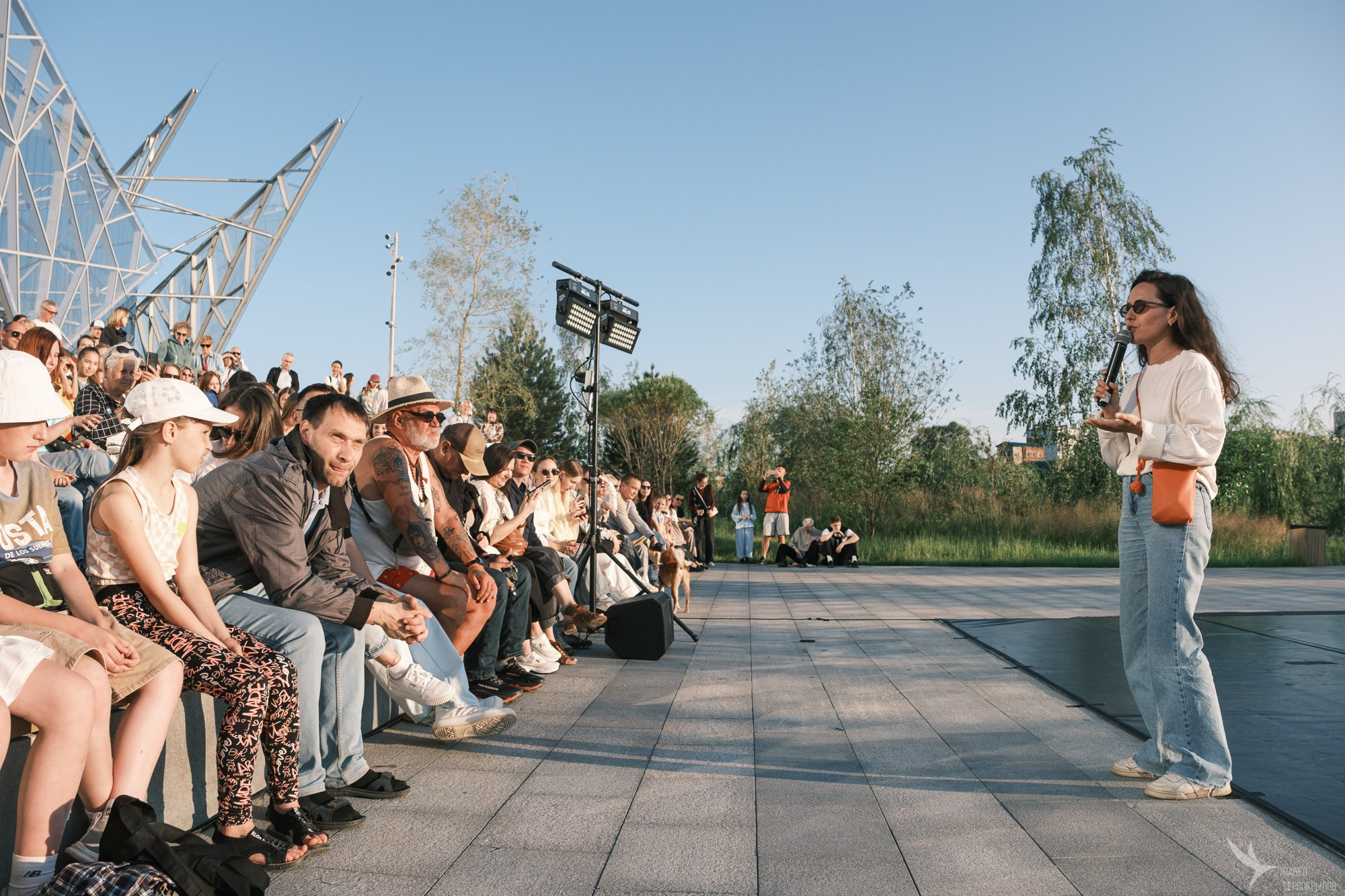 Вечер современной хореографии на набережной озера Кабан. Репортажный фотограф в Казани Павел Серпокрылов