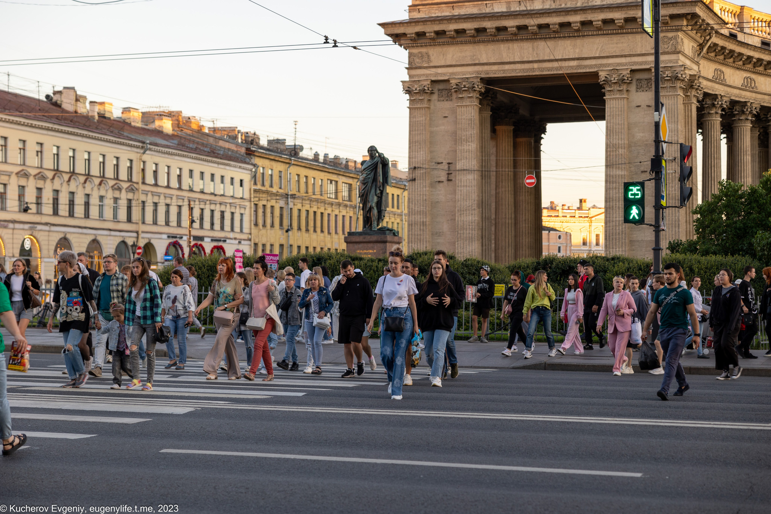 Светофоры и переходы. Кучеров Евгений. Фотограф