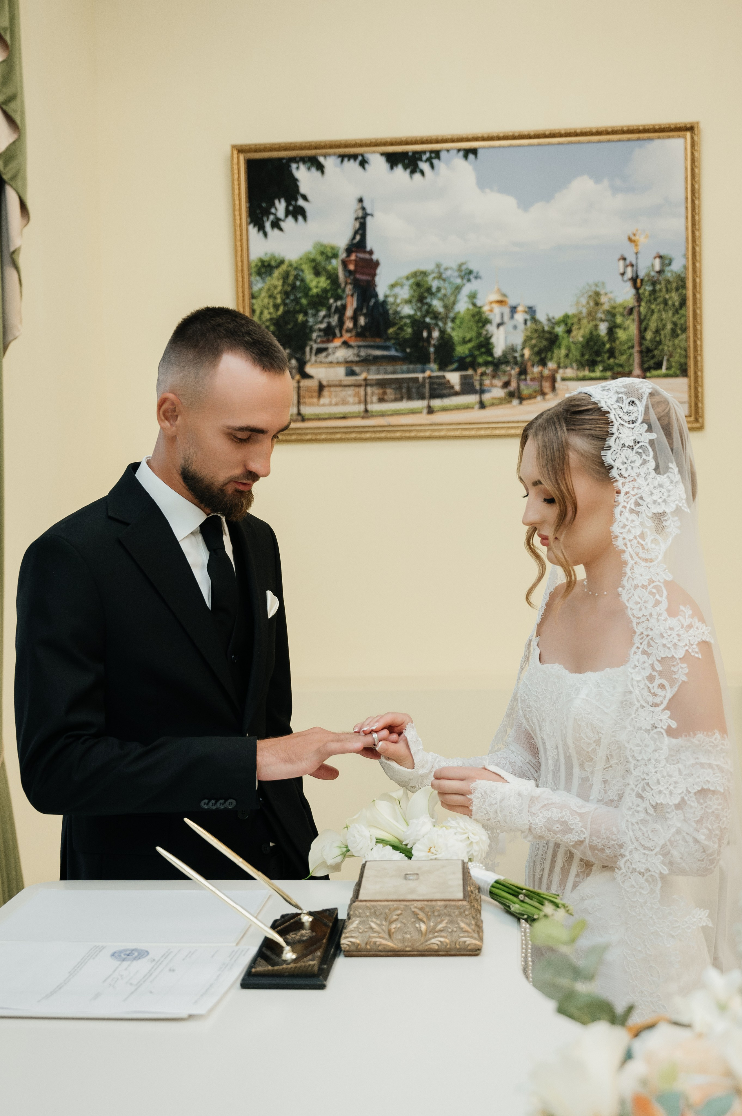 Виктор и Валерия (загс). Свадебный и семейный фотограф в Краснодаре Алина Мельник