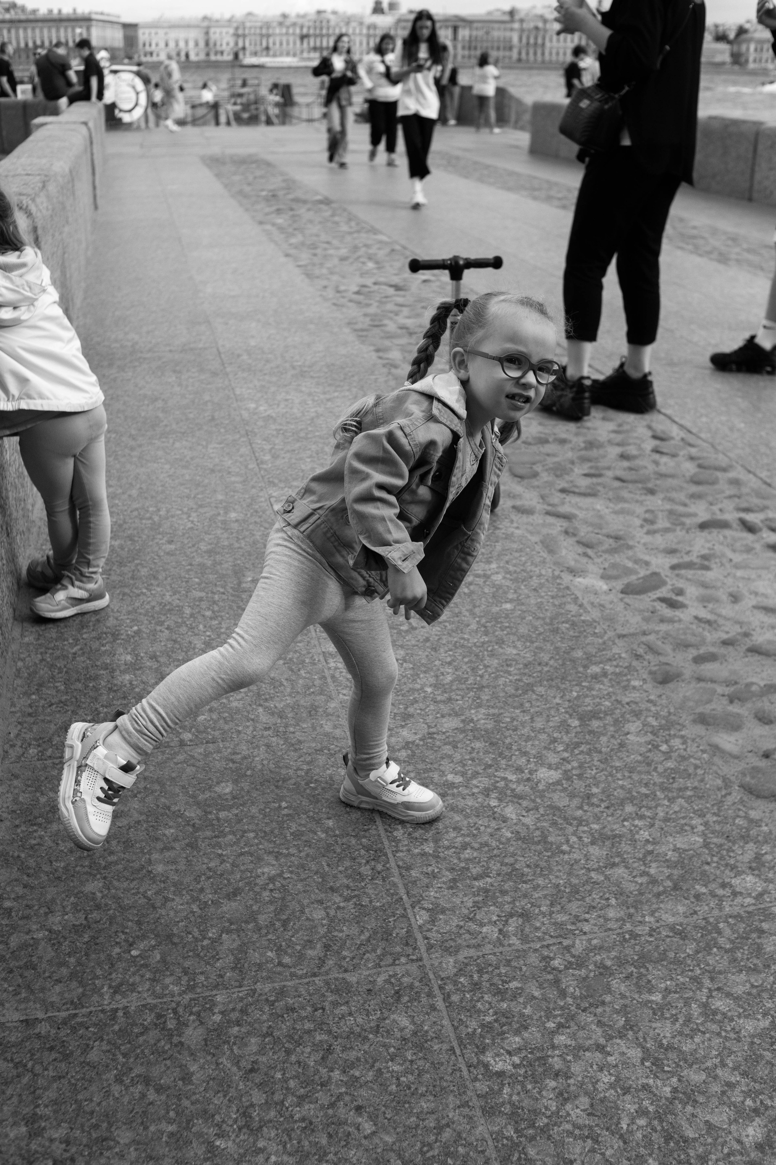 Алиса и Кристина. Детский и семейный фотограф в Челябинске Логинова Валерия