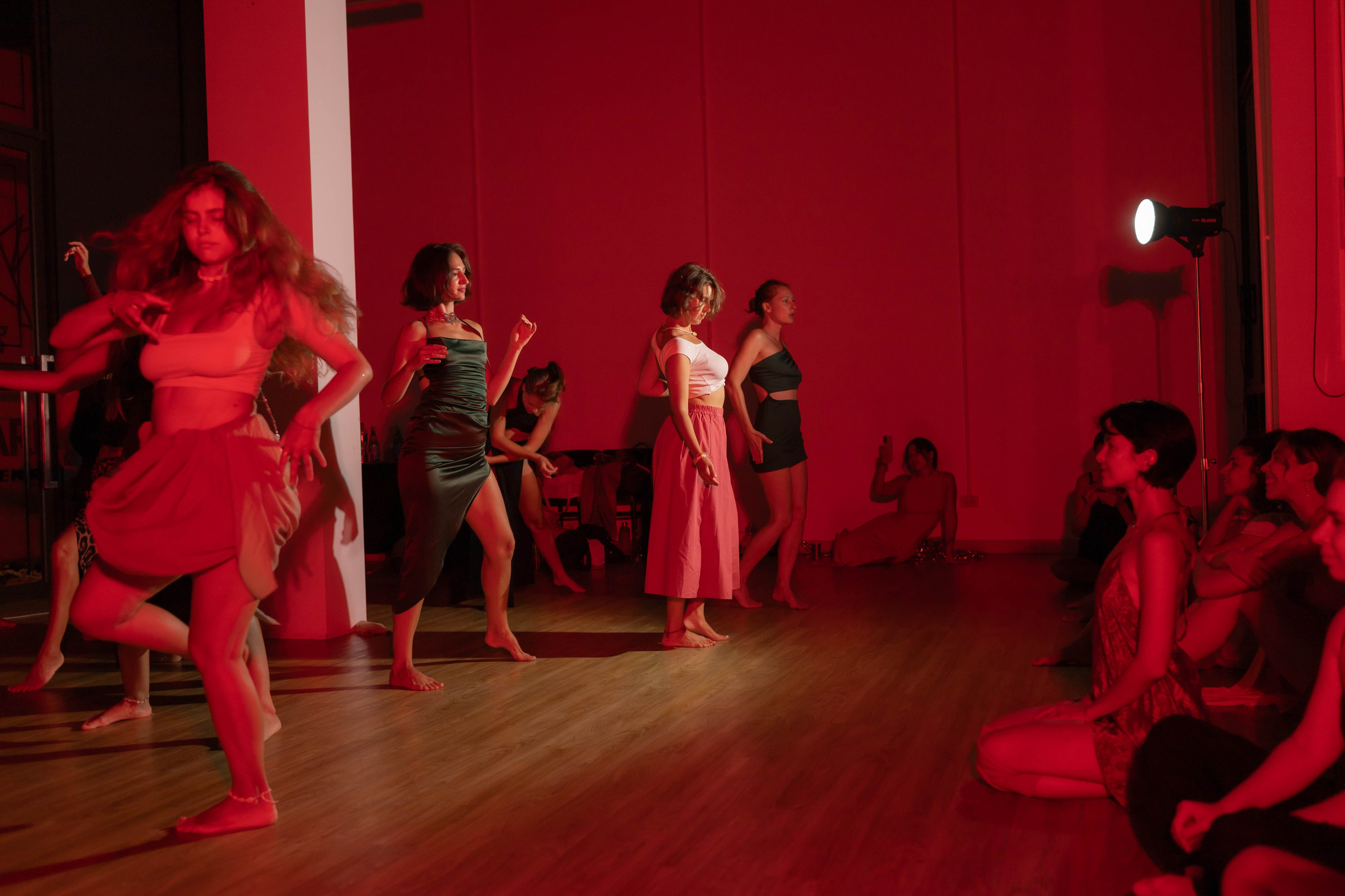 Dance party from Dasha. Lyric photographer