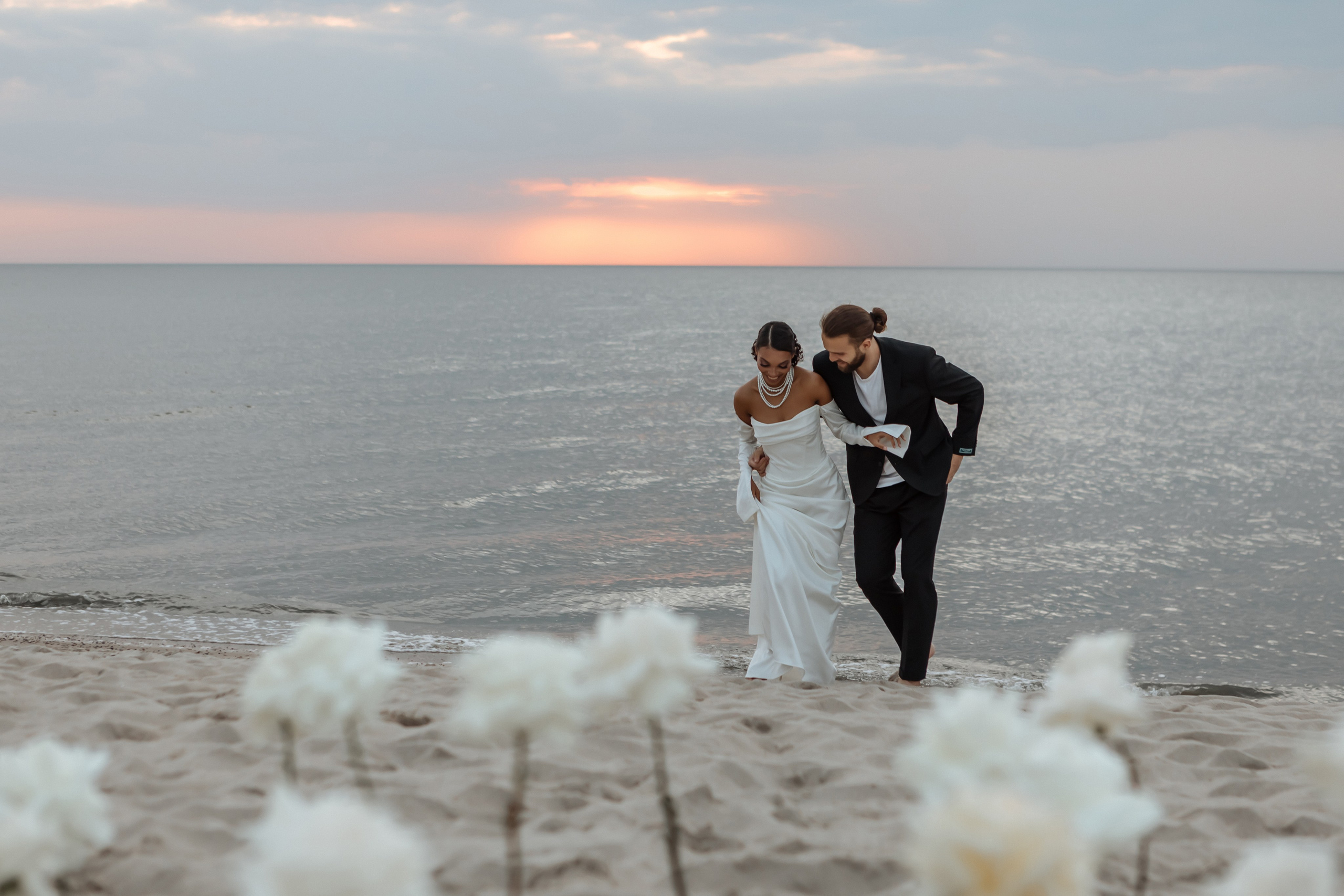 Свадьба на берегу Балтийского моря. Свадебный фотограф  Калининград | Москва|
