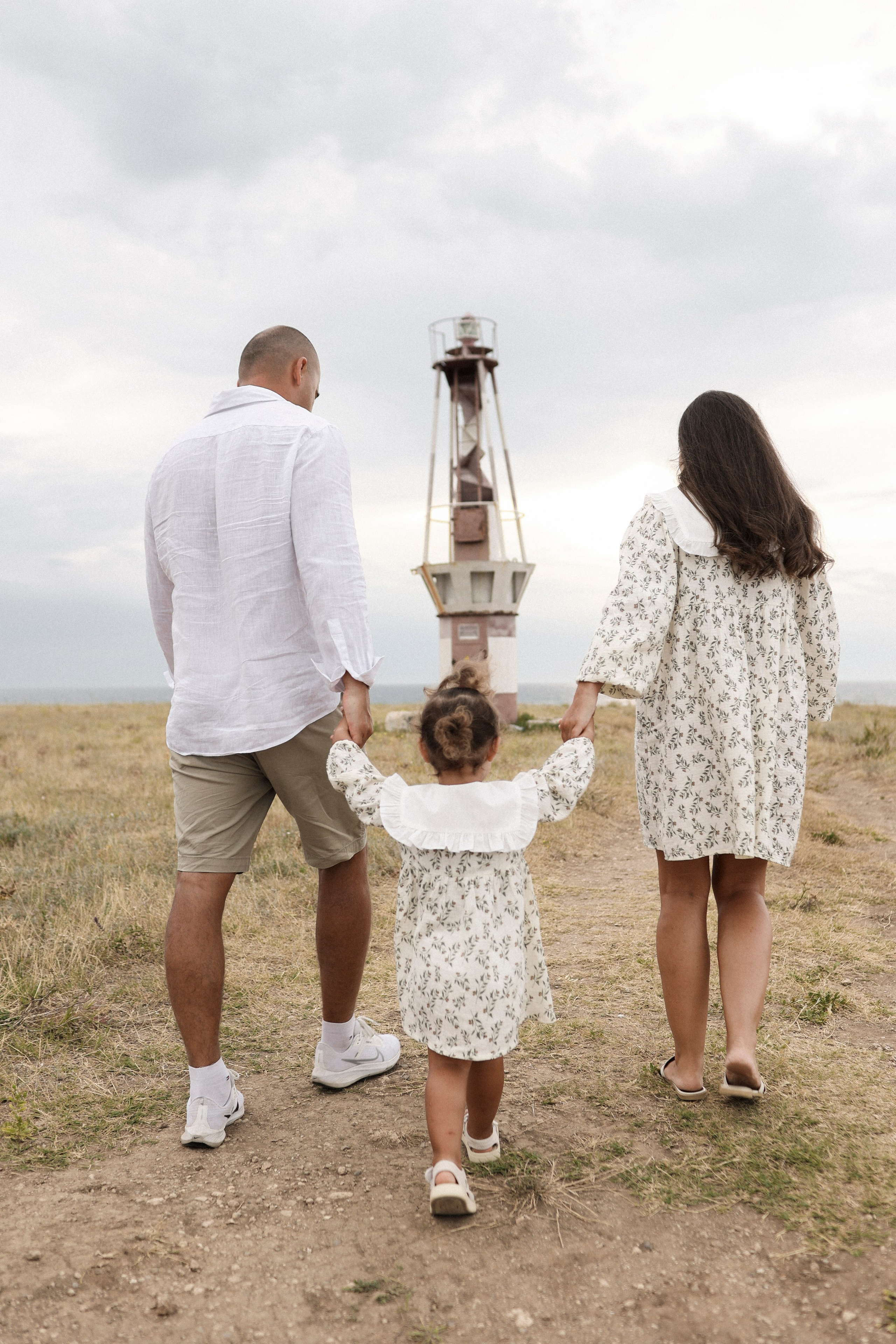 Пойдем, словлю тебе кузнечика. Свадебный и портретный фотограф. Видеограф на Свадьбу. Севастополь, Ялта, Симферополь, Крым