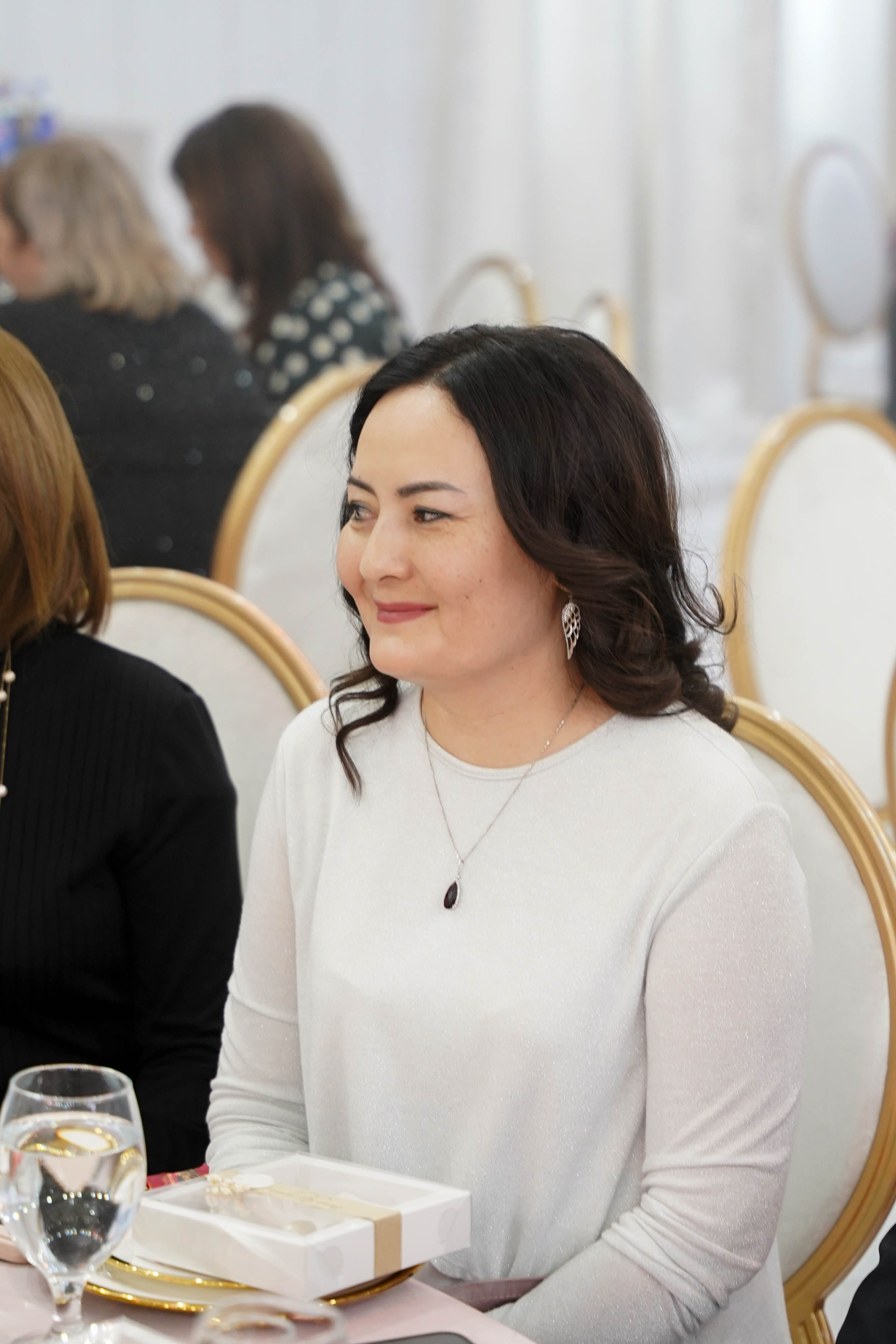 Dana uzatu. Фотограф Ернар Ержанов