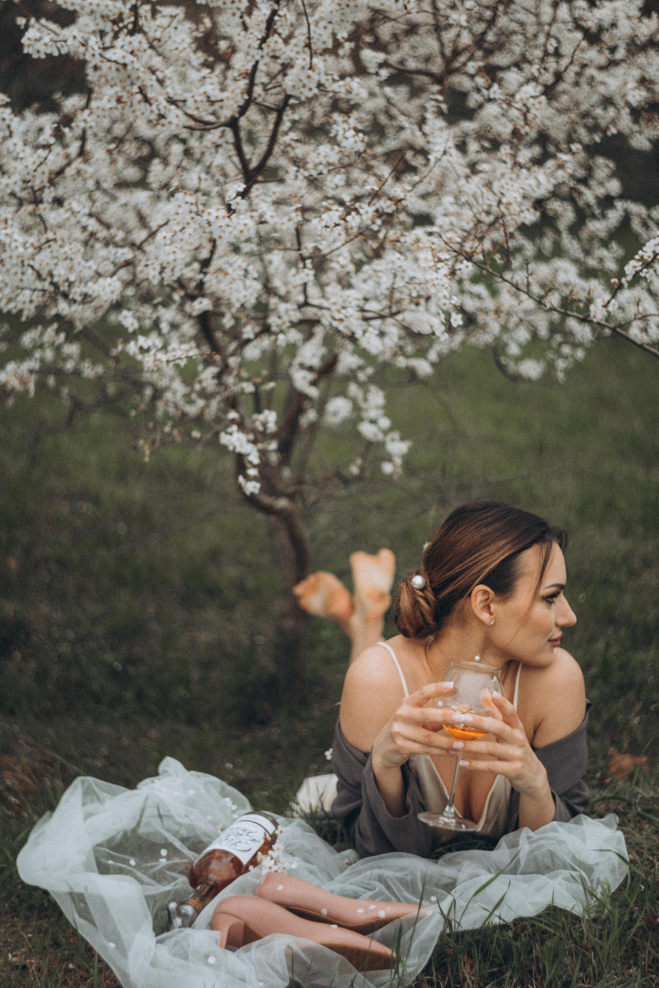 Карина&Цветущие деревья. Свадебный и семейный фотограф город Темрюк Фотостудия Темрюк