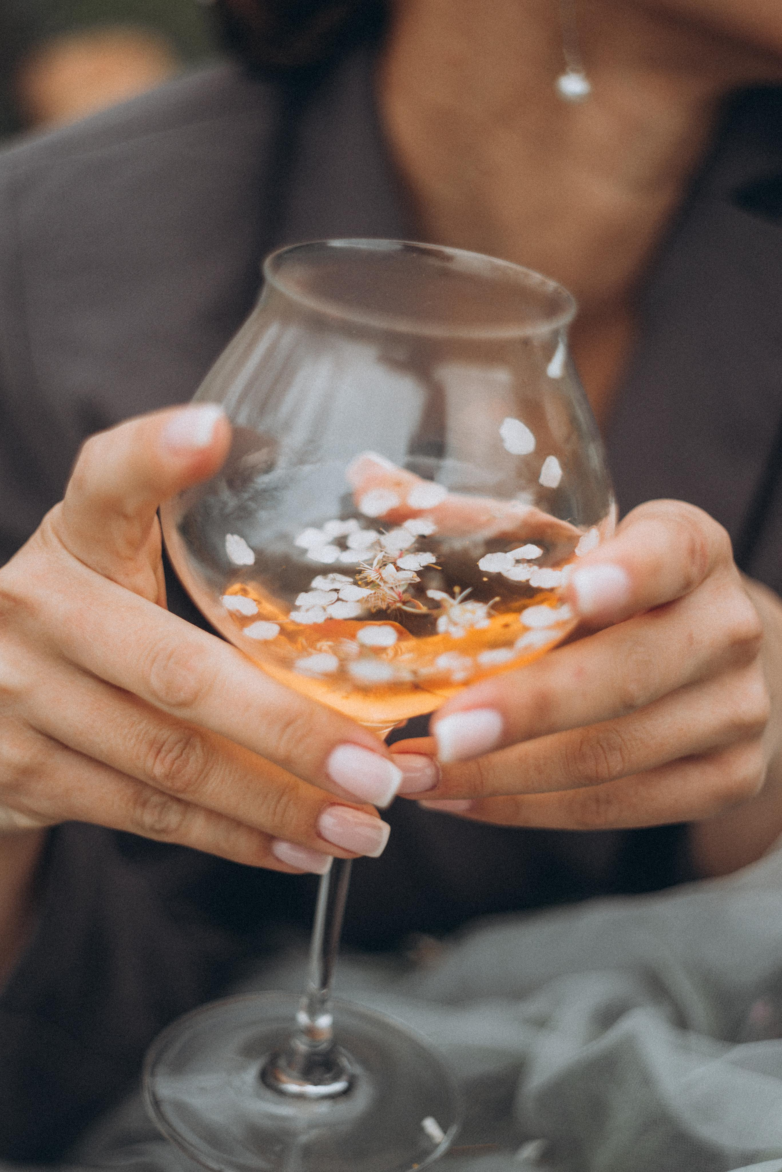 Карина&Цветущие деревья. Свадебный и семейный фотограф город Темрюк Фотостудия Темрюк