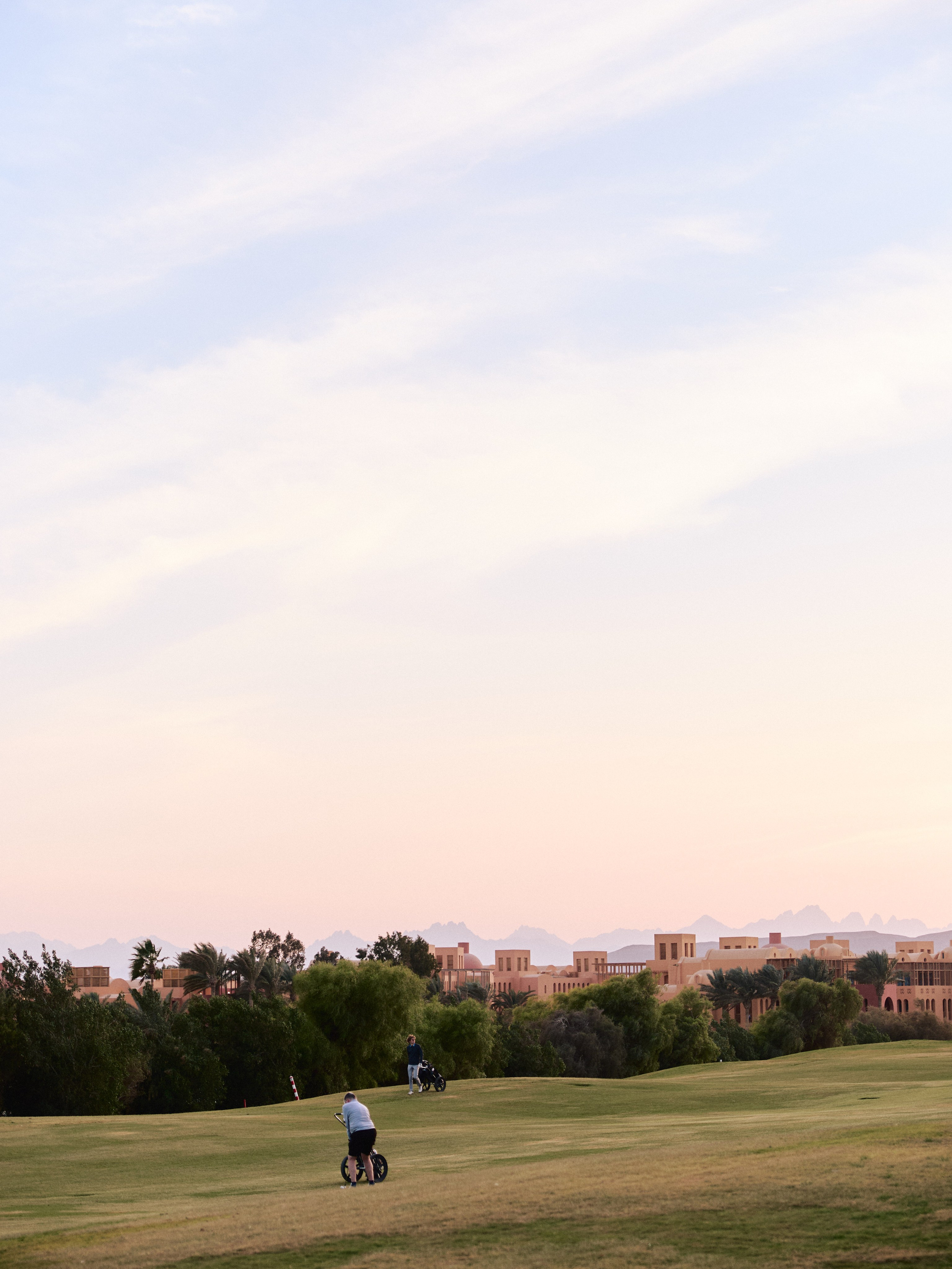 ¼. Jorgis Talè — photographer, kind person, teacher of arts and other mag