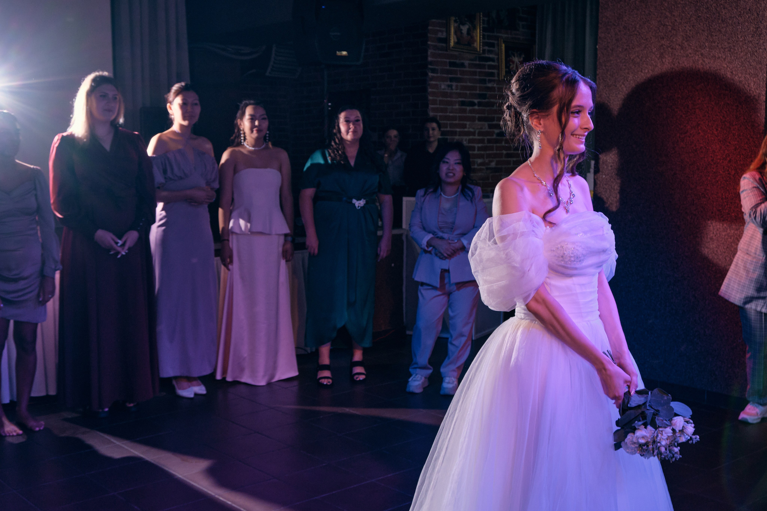 Банкет. Фэшн фотограф Арина Эльюс в Новосибирске