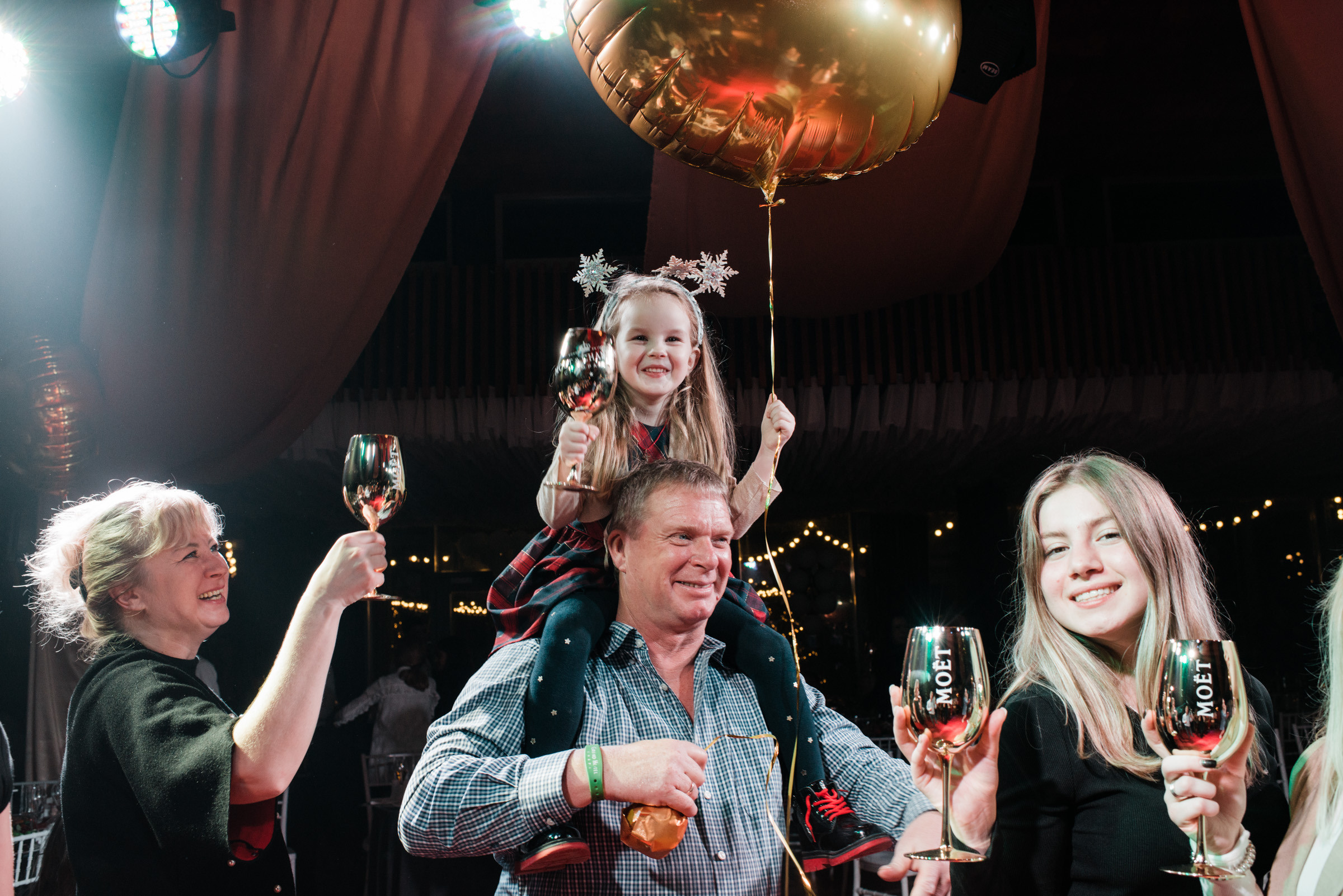 Моёт / Новый год в Гранд Отеле Анапа. Фотограф Алутера Ирина