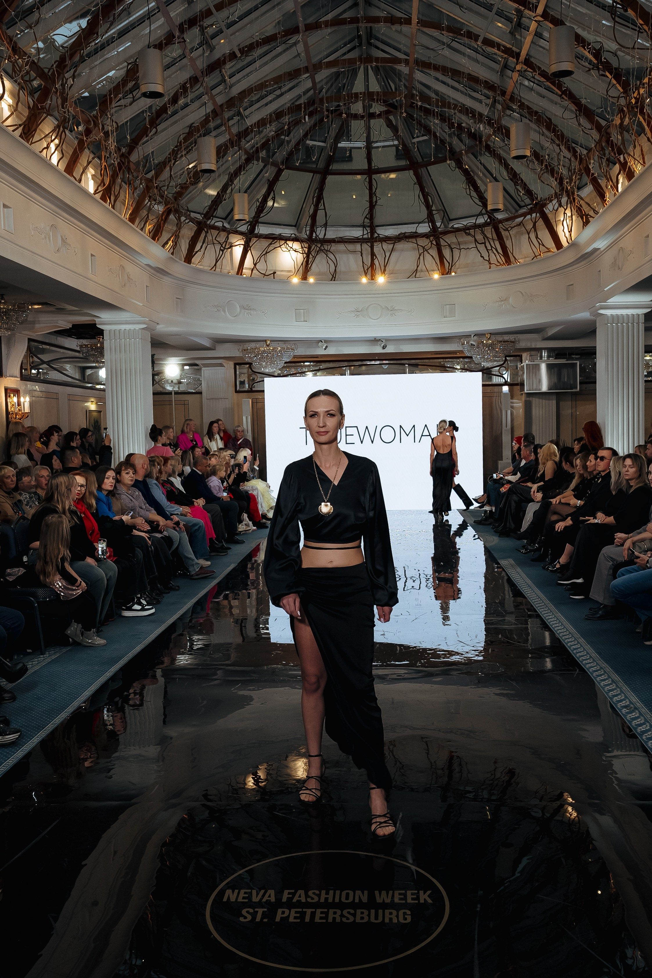 Neva Fashion Week St.Petersburg — GD Ambassador Hotel. Фотограф Пермь | Юлия Арт