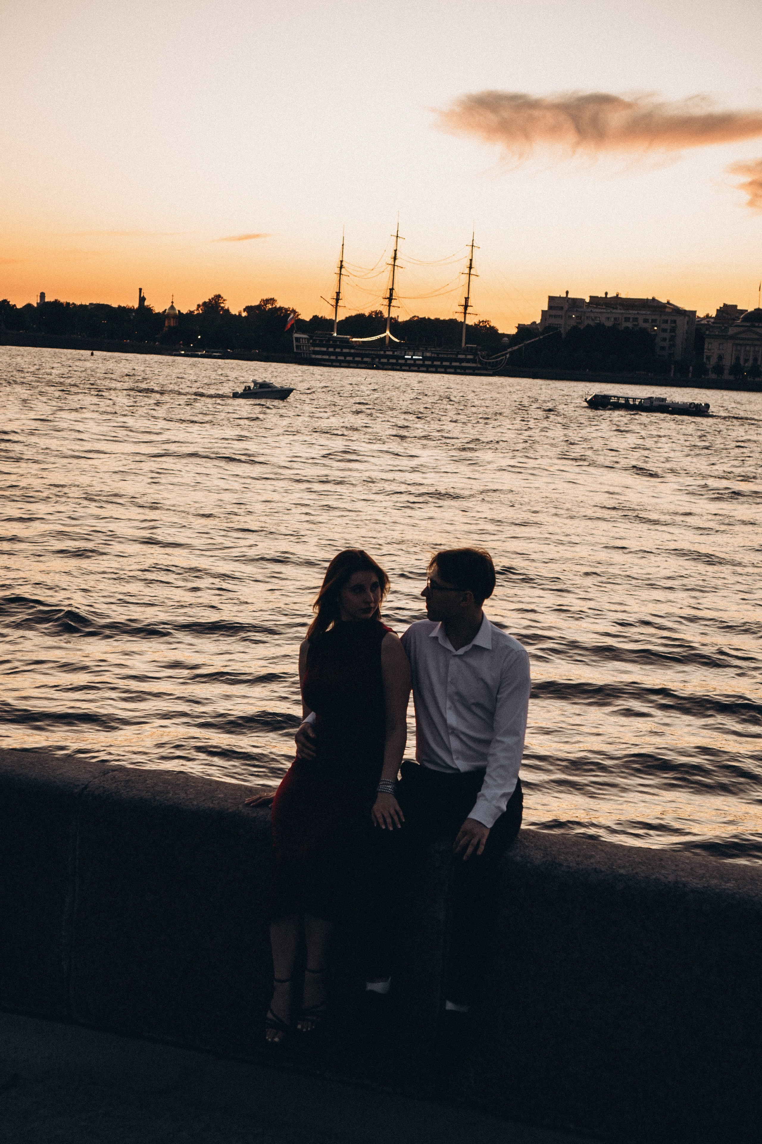 ПРОГУЛКА НА ЗАКАТЕ. Профессиональный фотограф, Санкт-Петербург — Виктория Богомолова