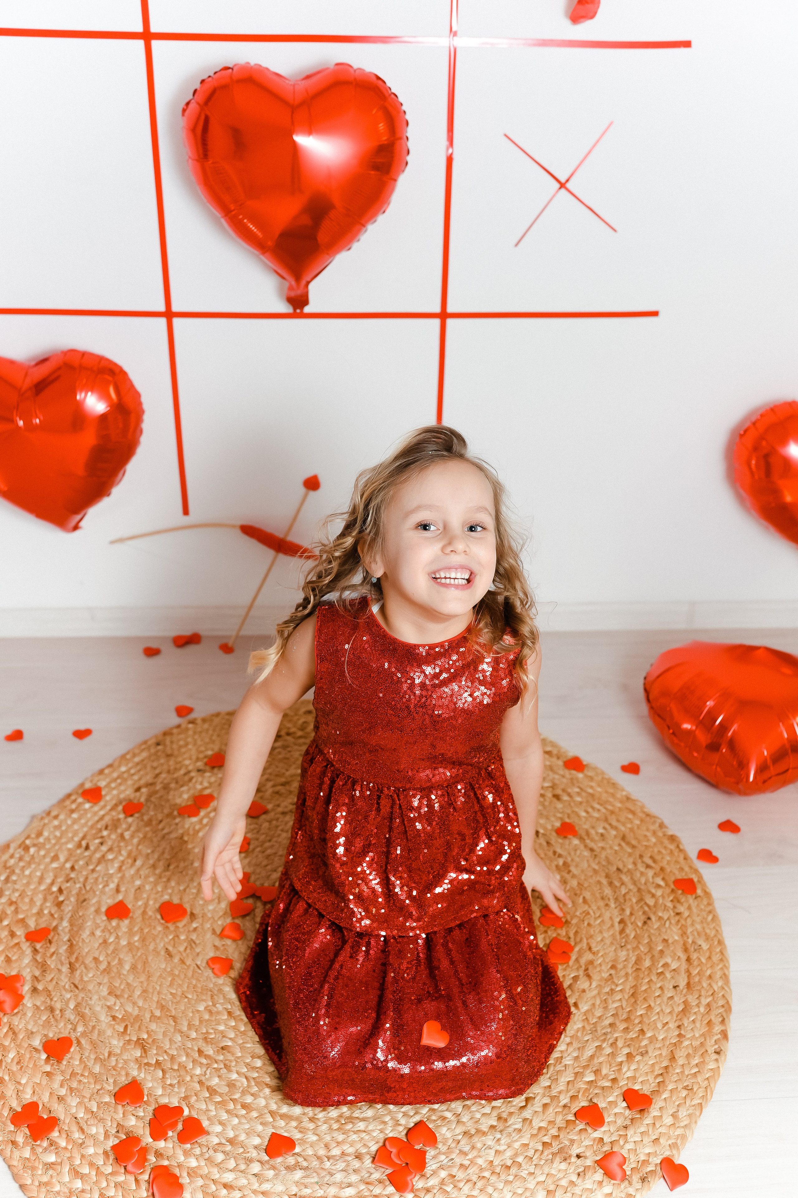 Сердечки. Фотограф новорожденных и детский фотограф в Екатеринбурге Ксени