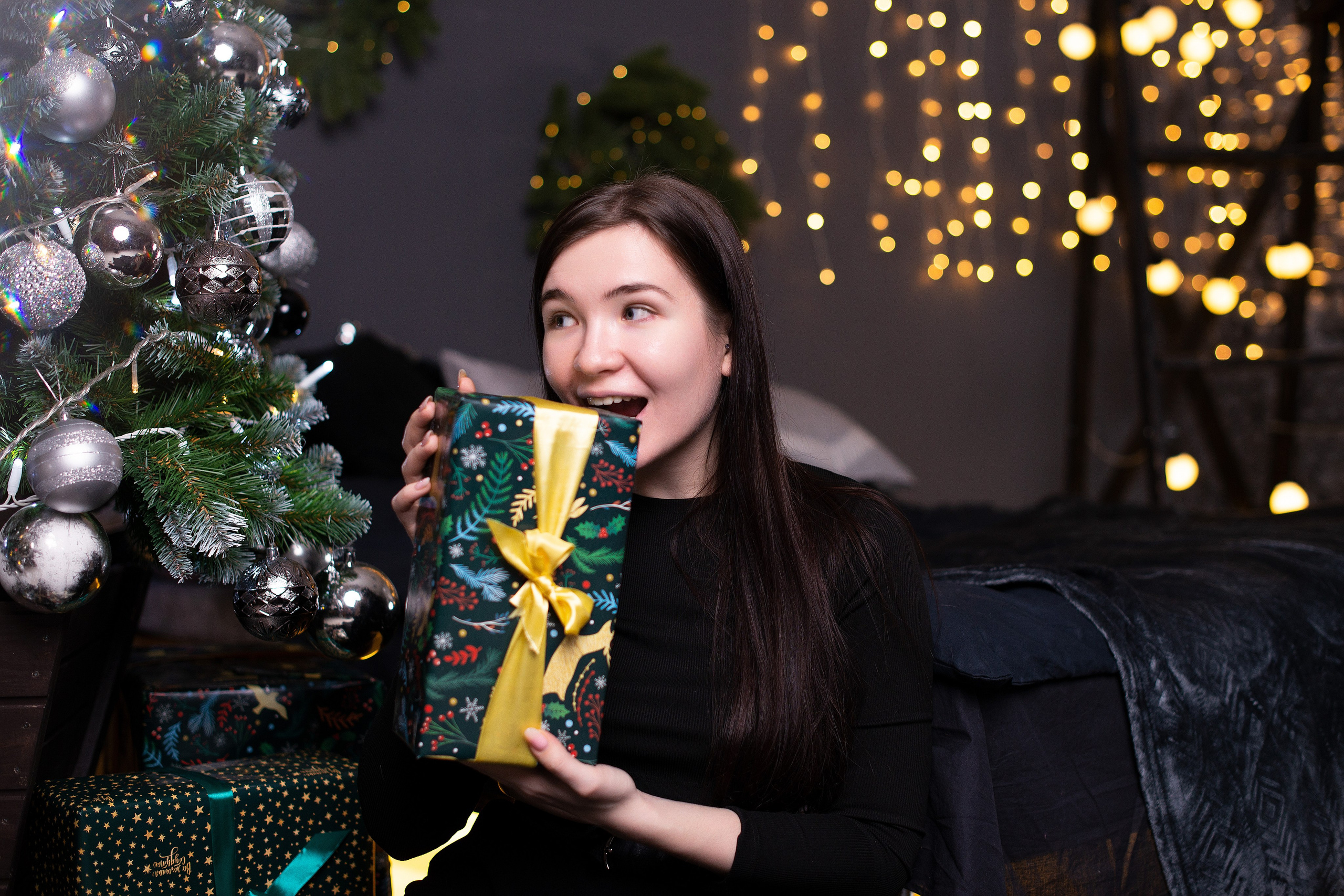 Юлечка в новогодней локации. Творческий фотограф Вологда