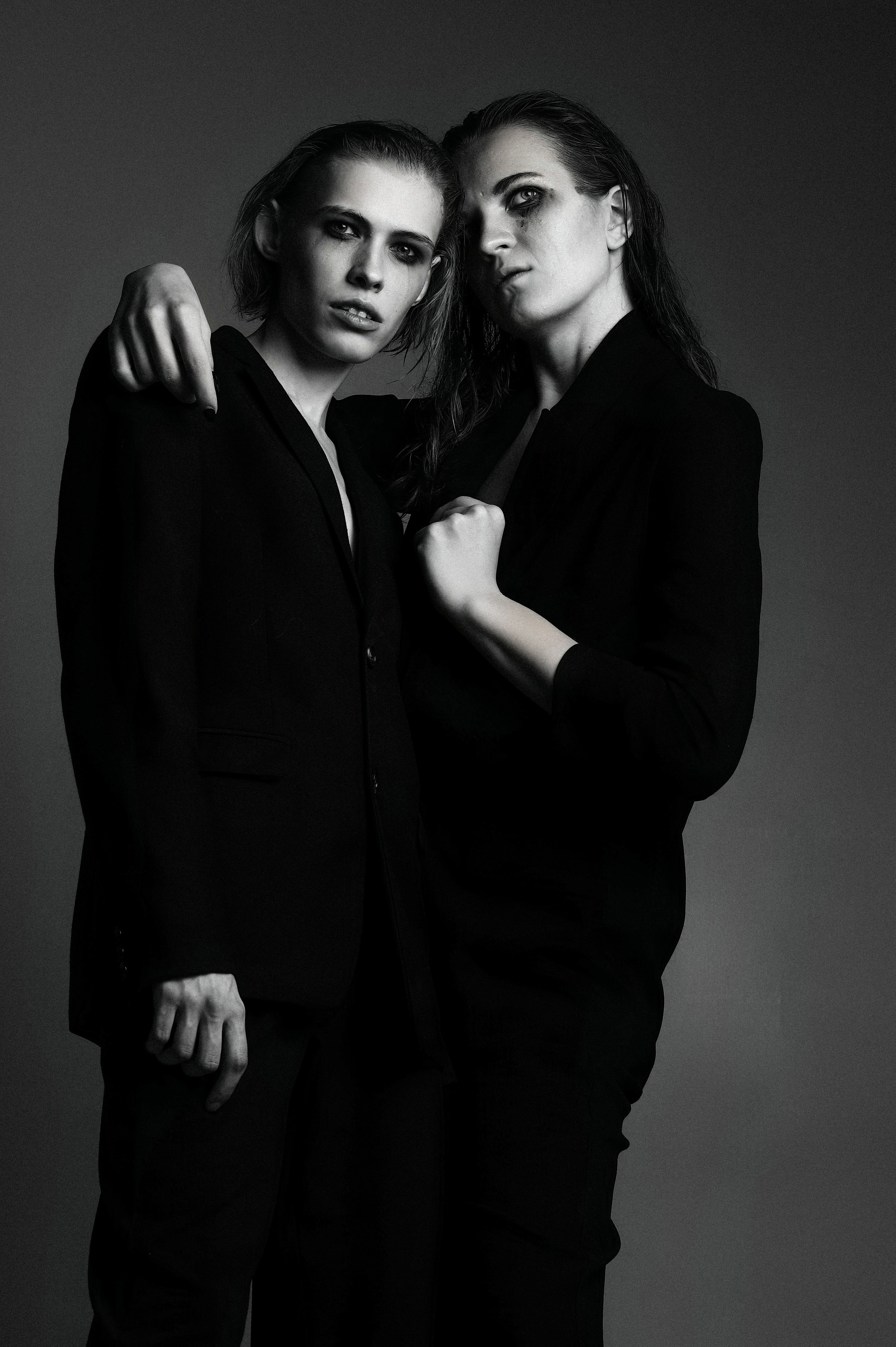 Контакты. Индивидуальный фотограф в Оренбурге Кристина Студеникина