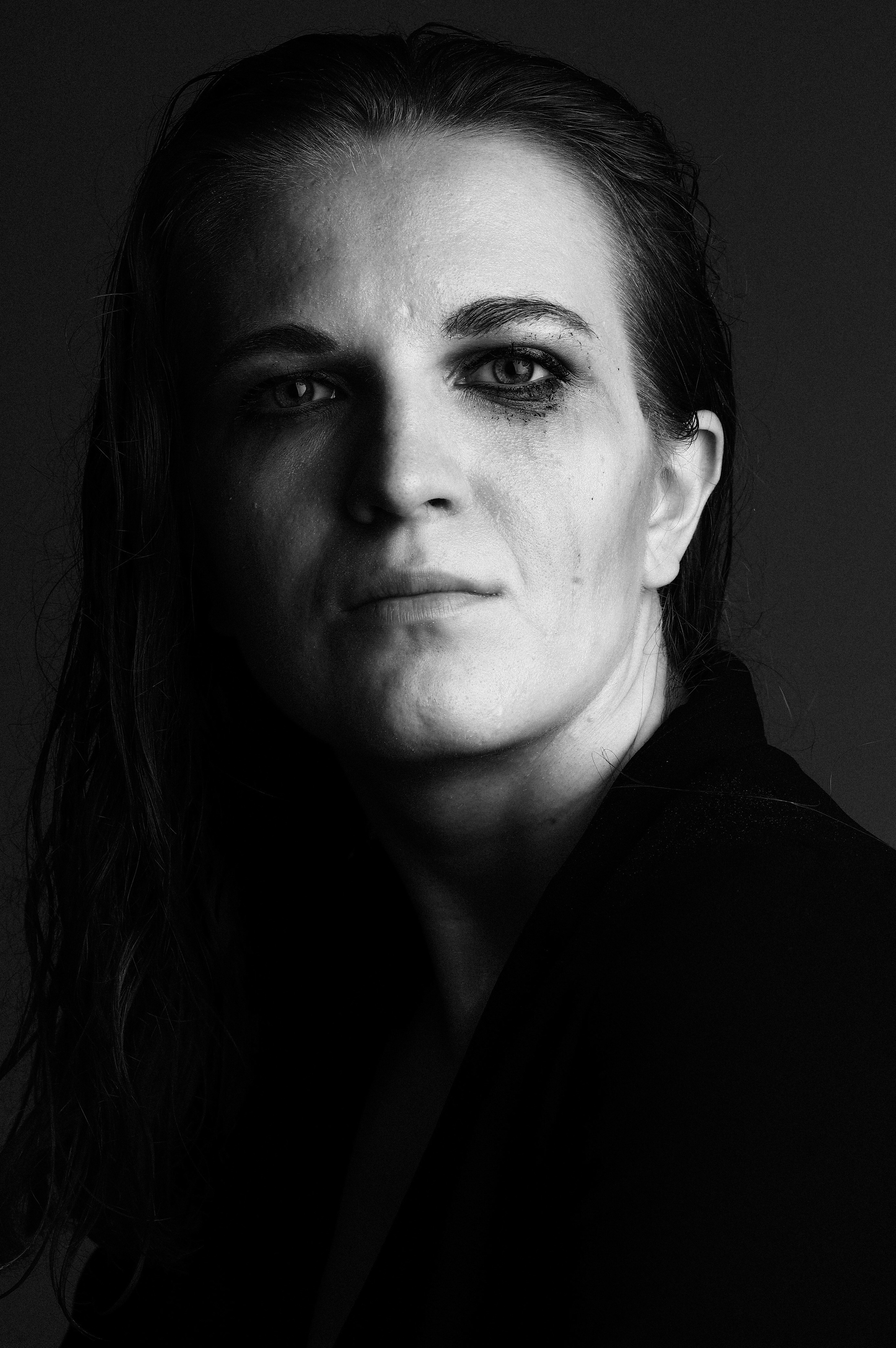 Контакты. Индивидуальный фотограф в Оренбурге Кристина Студеникина