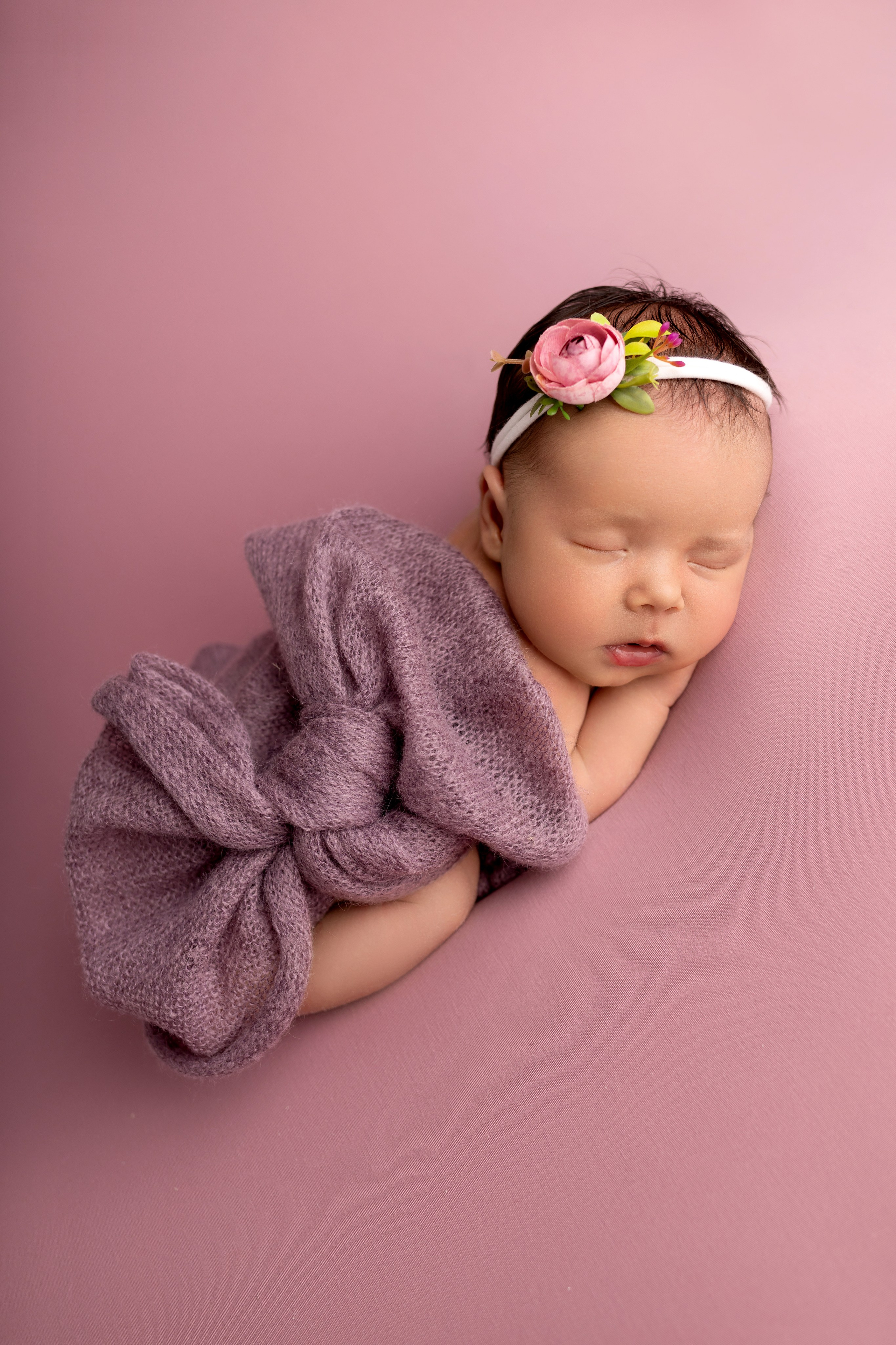 Классическая фотосессия малыша. Фотограф новорожденных малышей в Омске и Омской области Эльвира Камаева