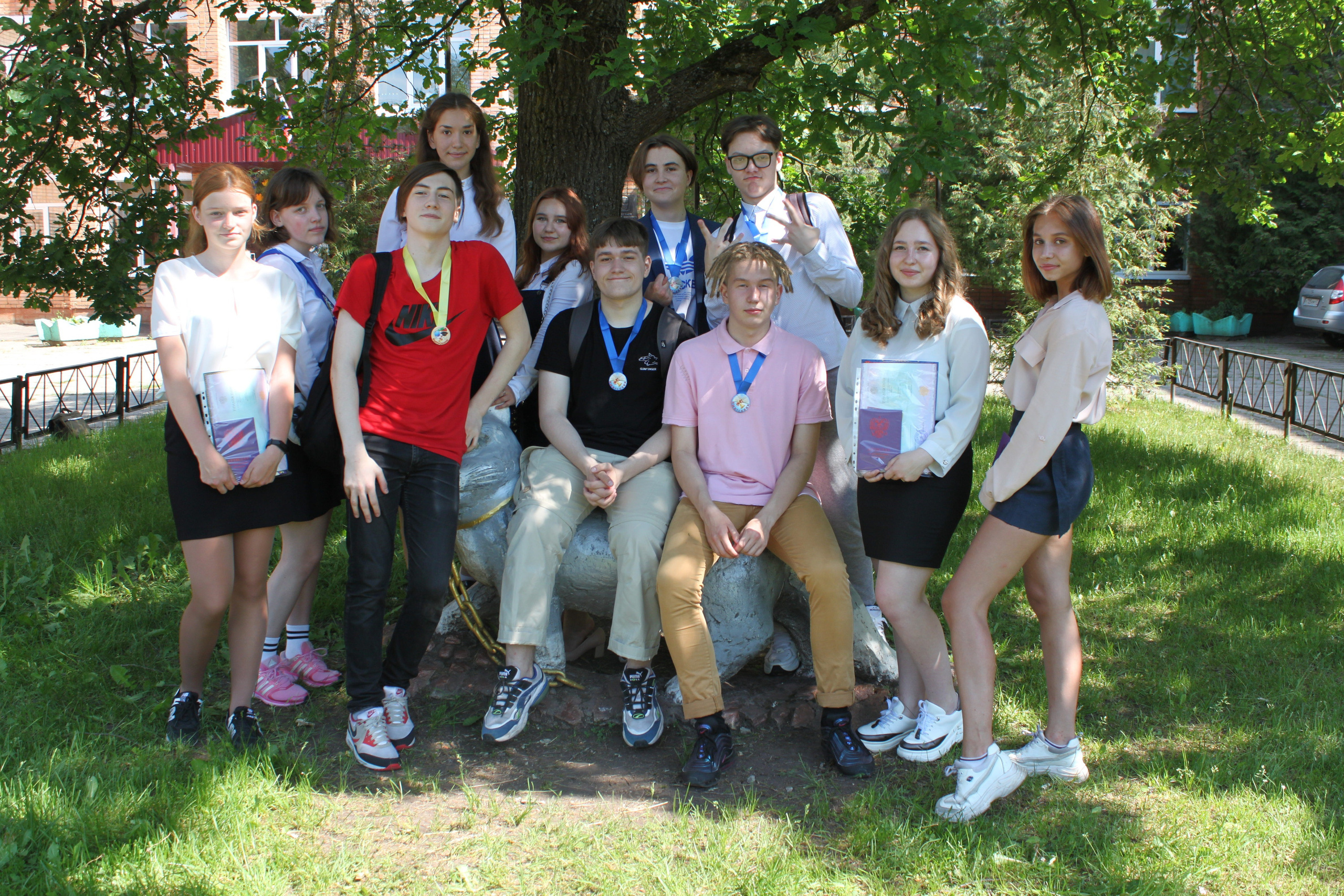 Выпускной в школе. Фотограф в Гатчине Анастасия Солодкая