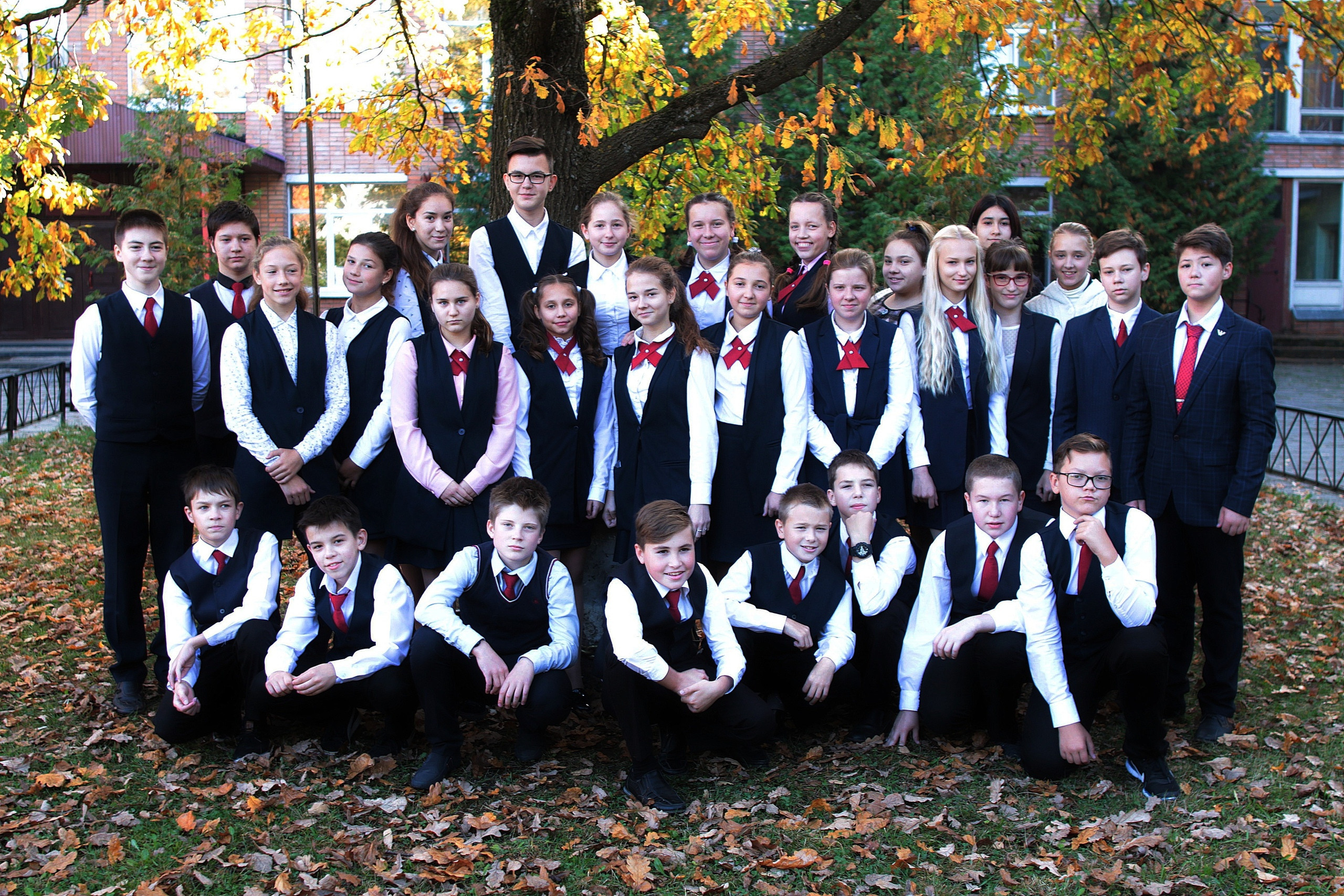 Выпускной в школе. Фотограф в Гатчине Анастасия Солодкая