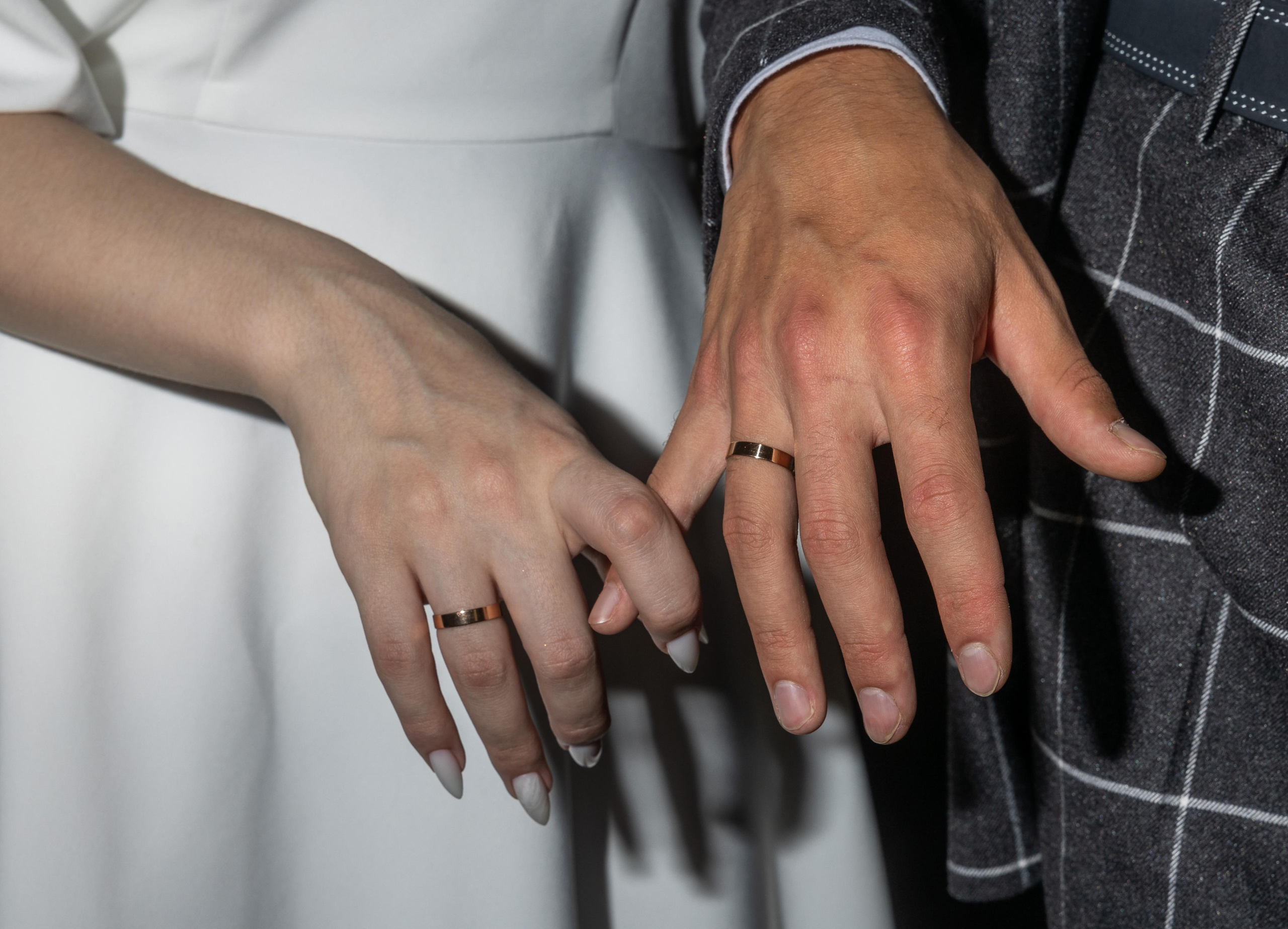 Даниил и Светлана. Фотограф Петров Александр Свадьбы, Съемка в студии, Выпускные альбомы г. Балашов