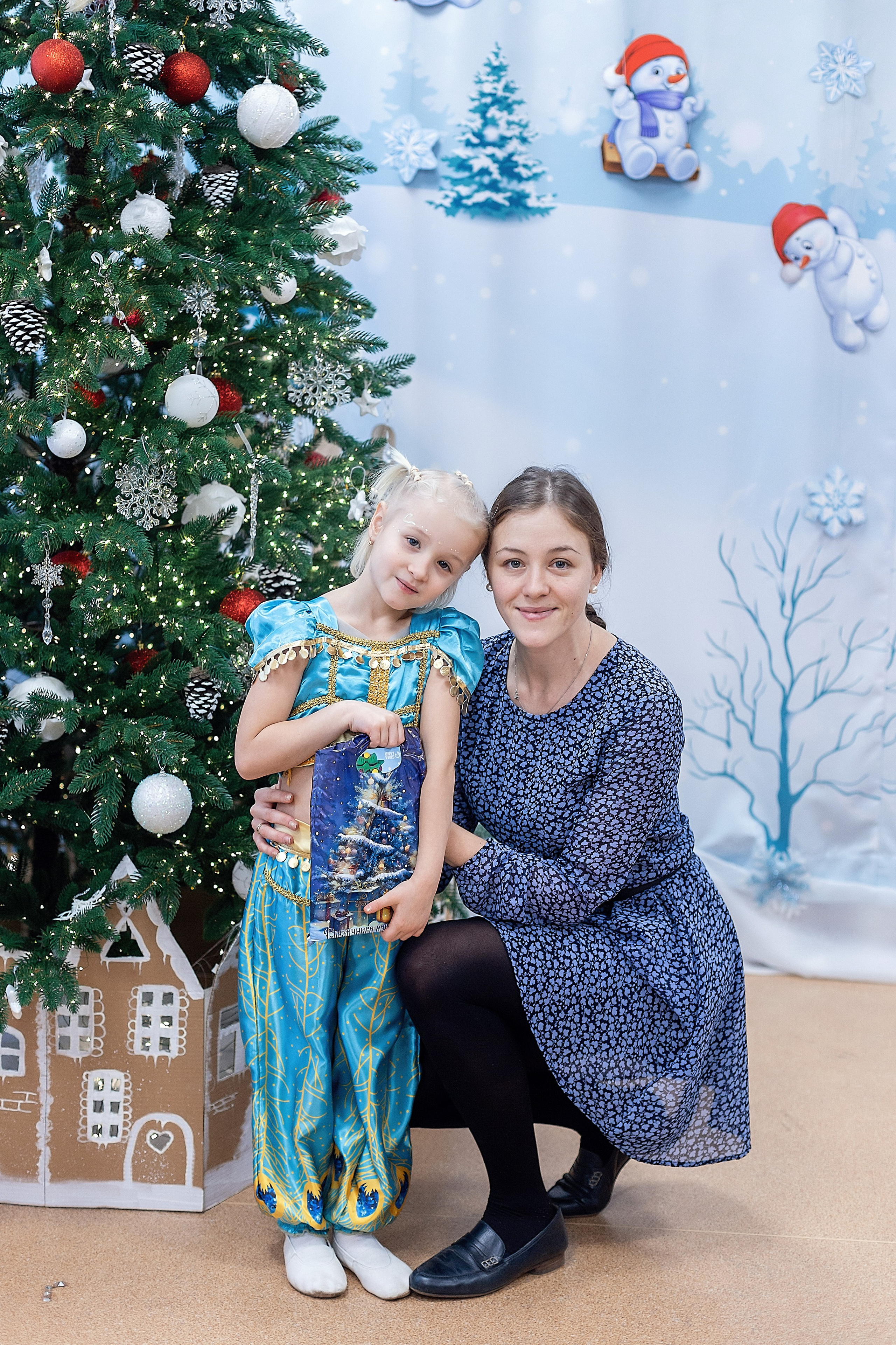 Утренник_"Веселый балаганчик» 2024. Семейный фотограф в Санкт-Петербурге