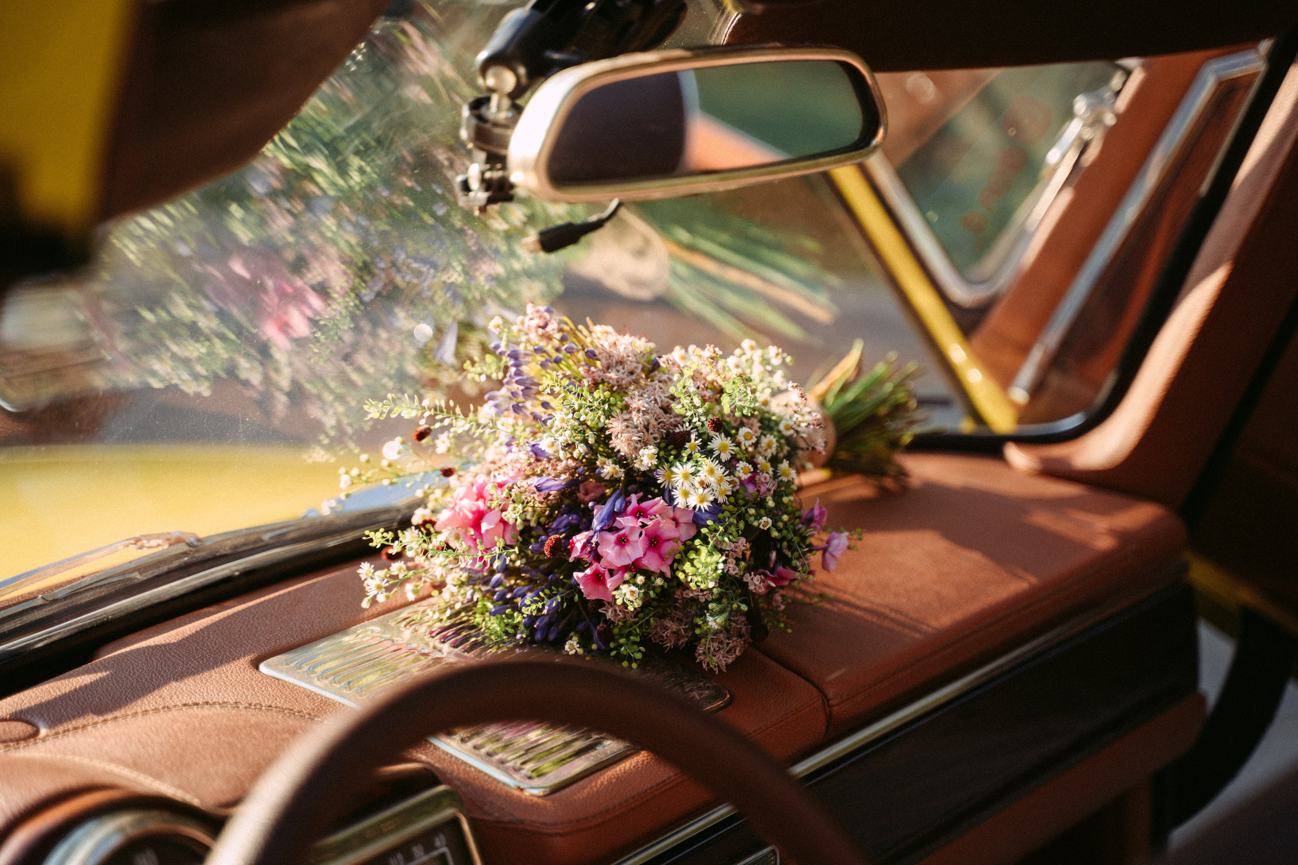 Эльвира и Яков. Главная