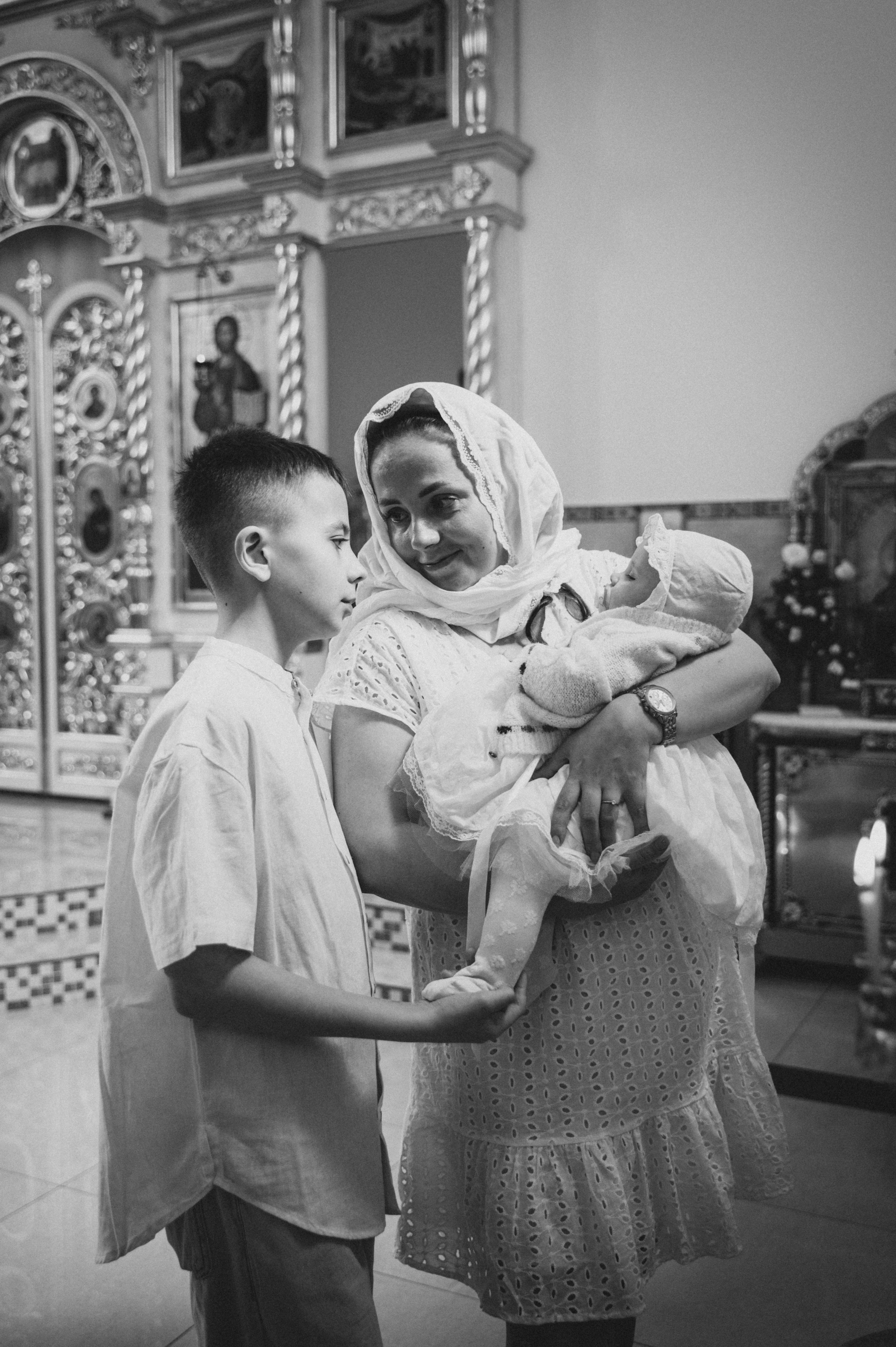 Крещение Корнелии (ХРАМ СВЯТИТЕЛЯ ЛУКИ КРЫМСКОГО). Семейный фотограф в Минске Дарья Дреко