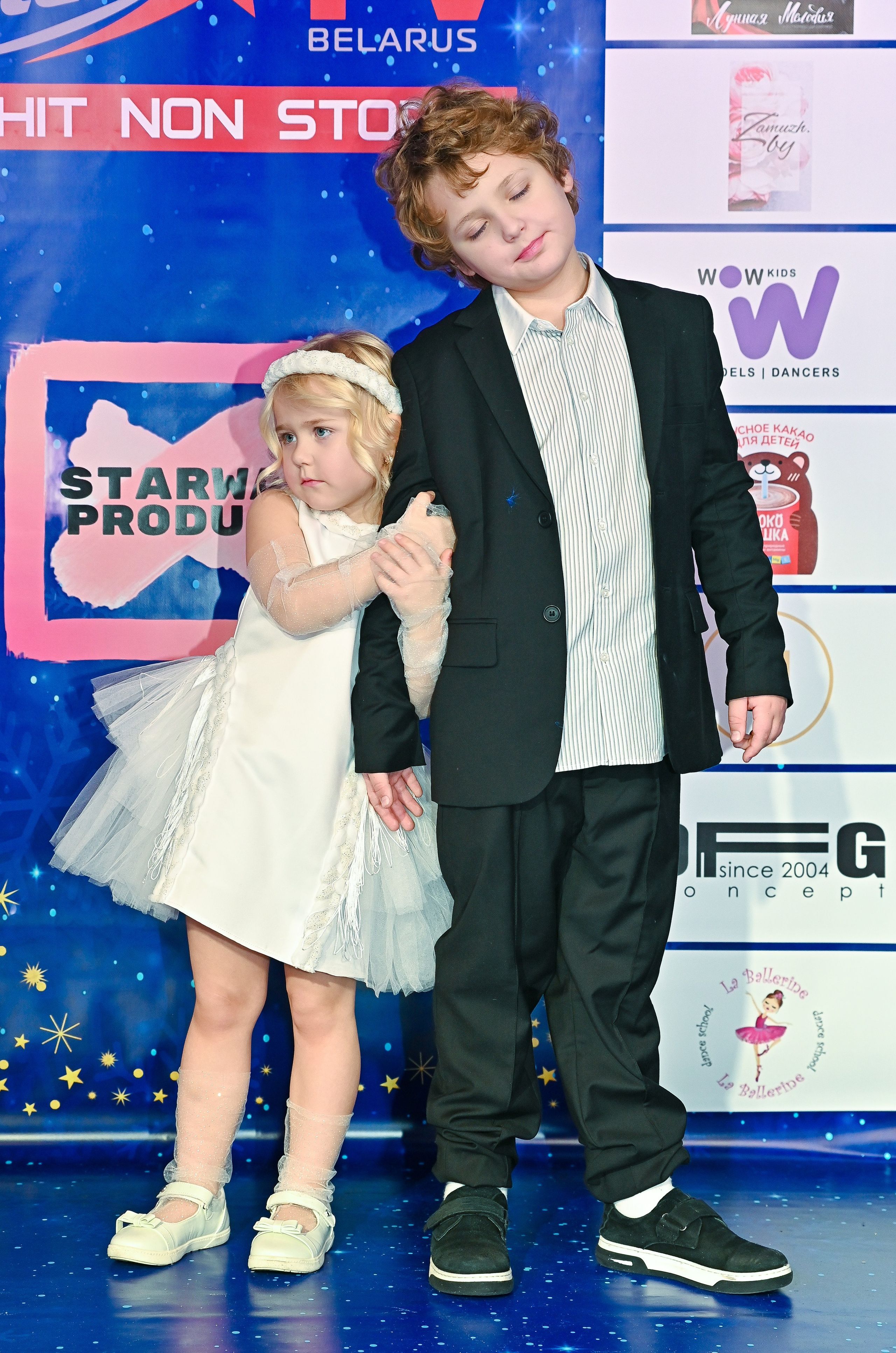 Большая новогодняя тусовка. Фотоуслуги, услуги фотографа, фотографирование важных событий