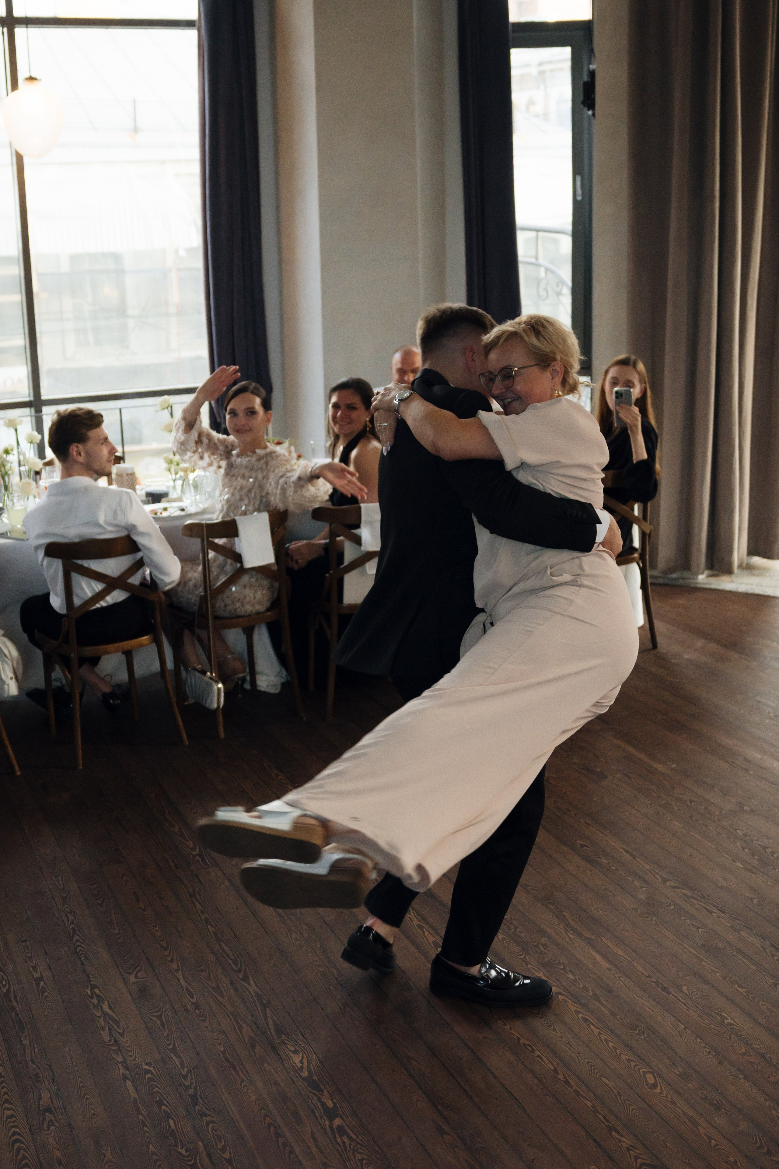 Social club. Свадебный фотограф в Петербурге Таша Вайб