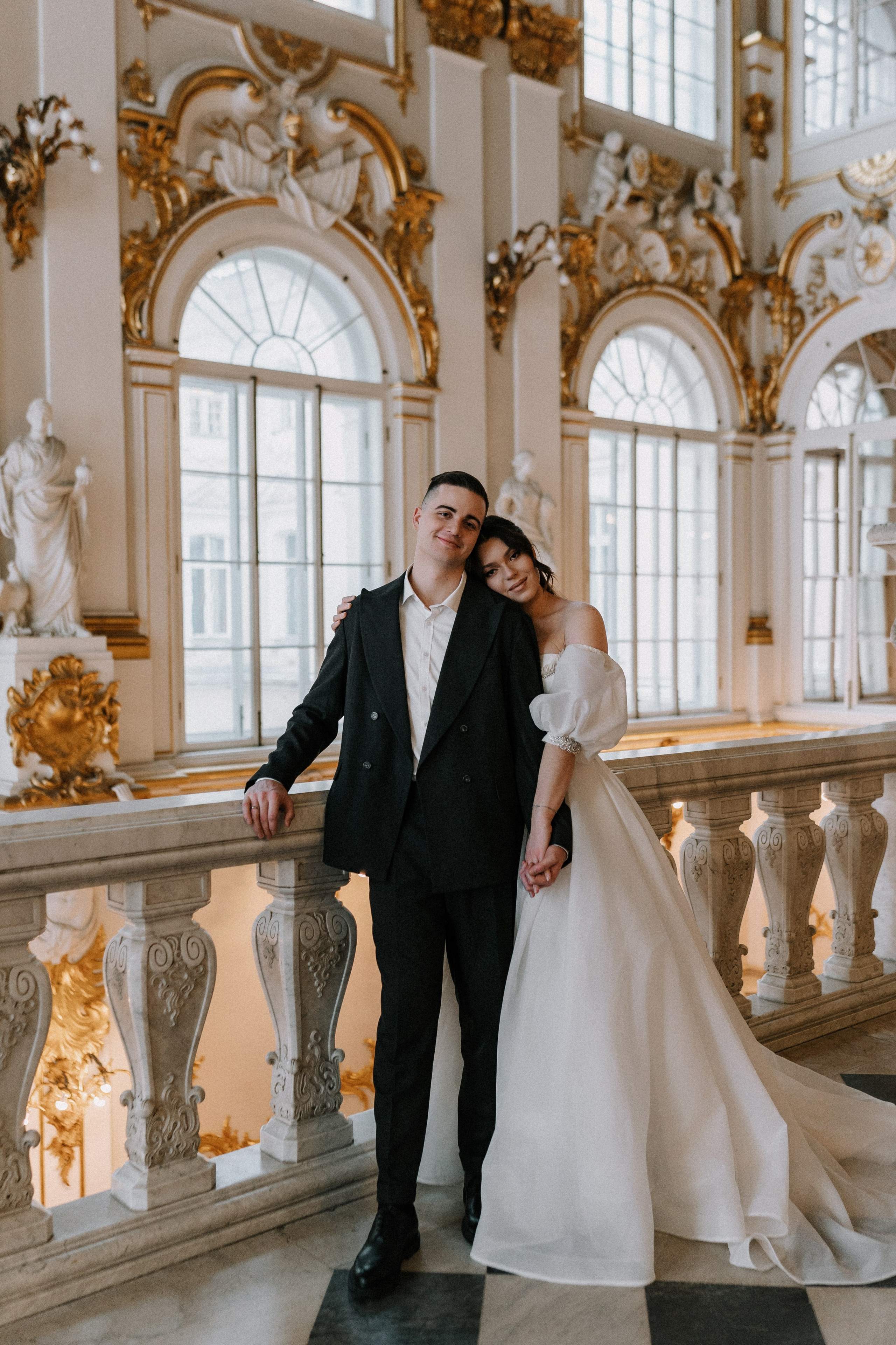 Ксения и Эдуард с пленкой 35 mm. Фотограф в Санкт-Петербурге Юлия Гербель