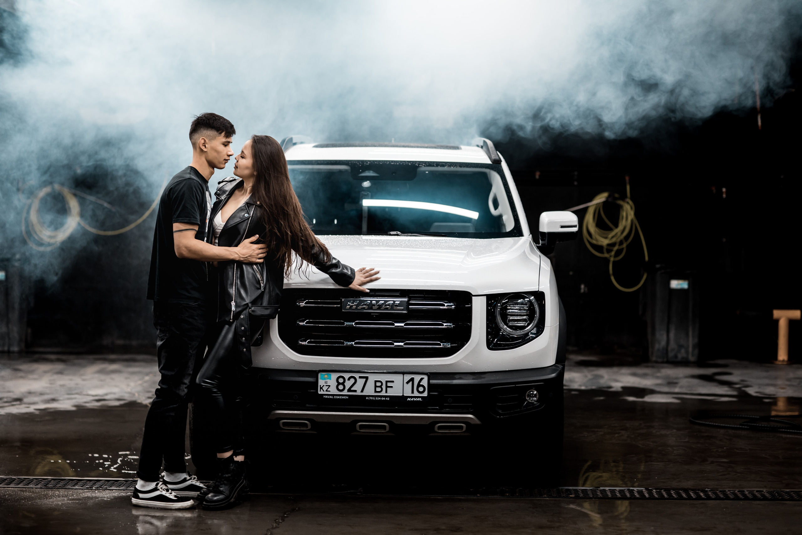 Love story Auto. Женский и семейный Фотограф В Усть-Каменогорске Юлия Журавлева
