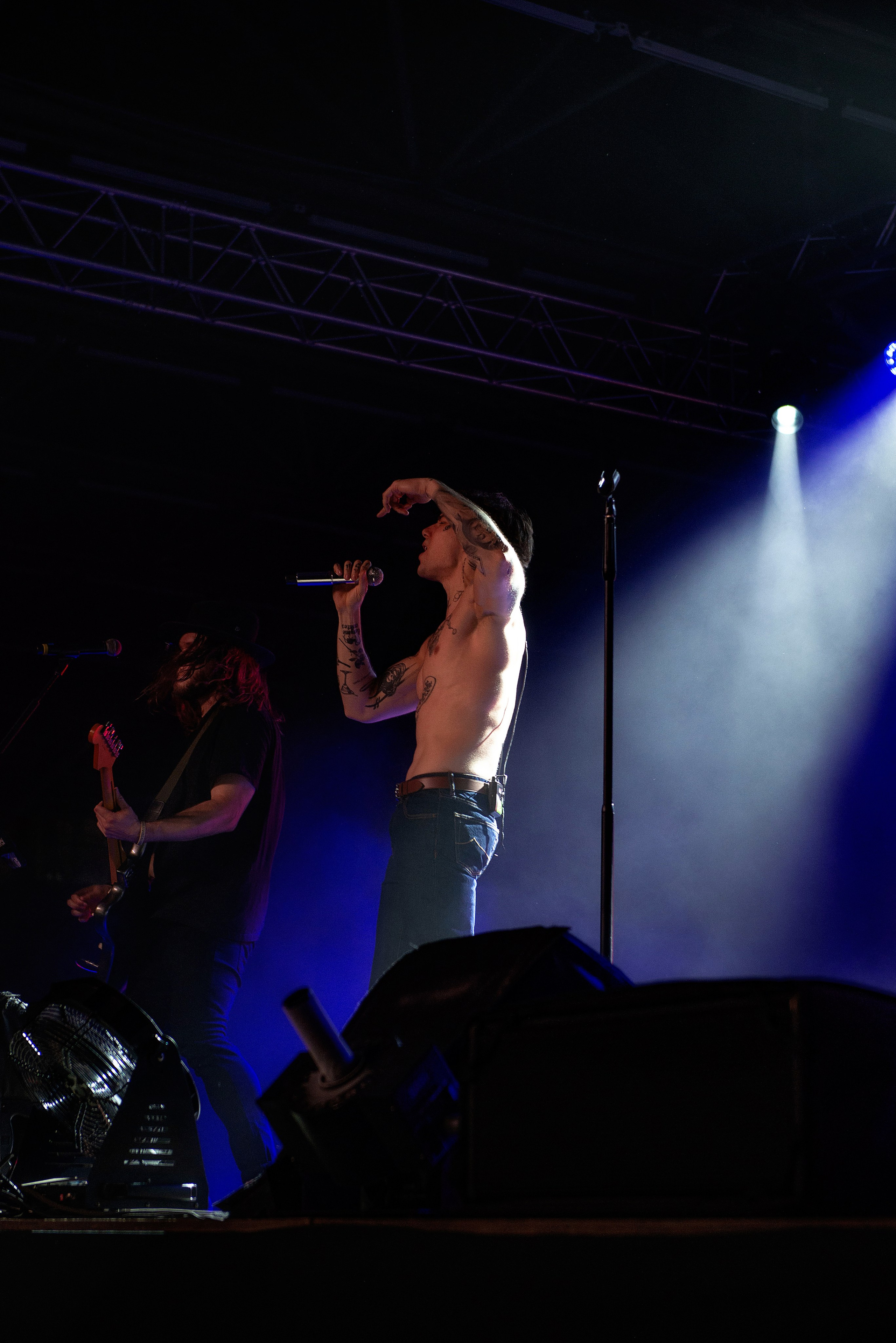 Концерт Хolidayboy. Школьный, фэшн фотограф в Тюмени и в России Ирина Королева