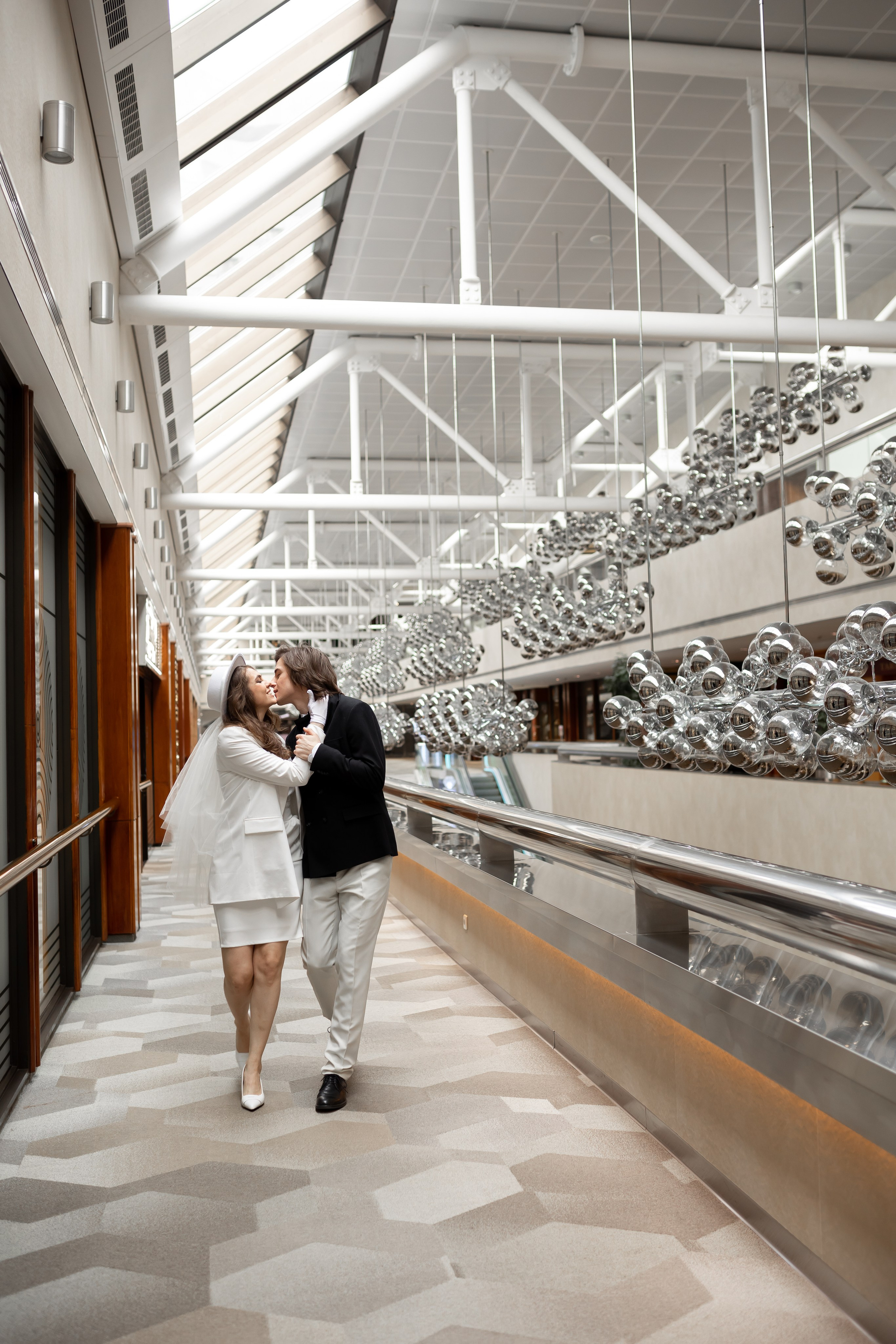 Стефания и Андрей. Утро жениха и невесты и съемка в отеле. Свадебный фотограф Татьяна Фот