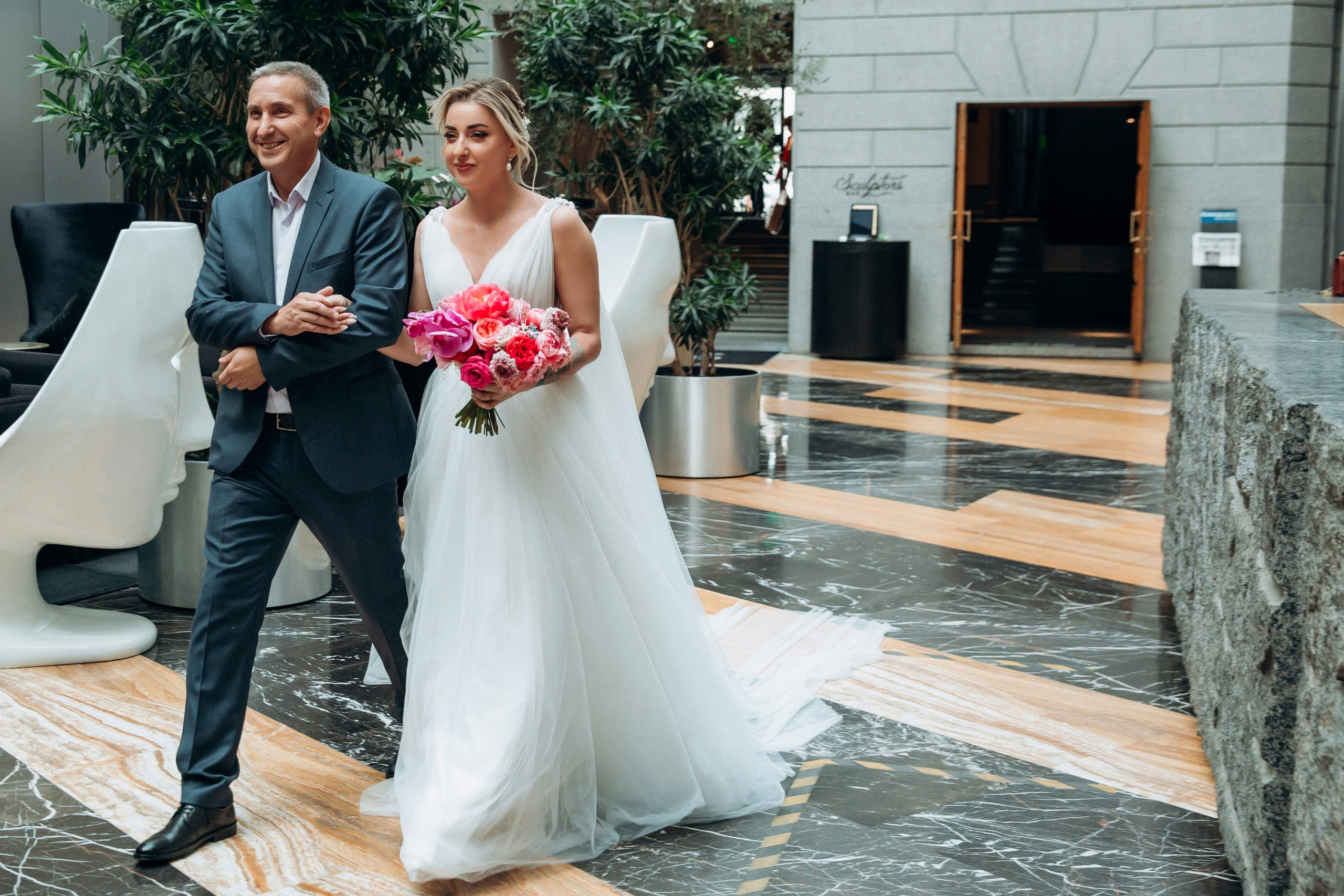 Неоновая свадьба. Свадебный фотограф в Санкт-Петербурге Вика Стукачева