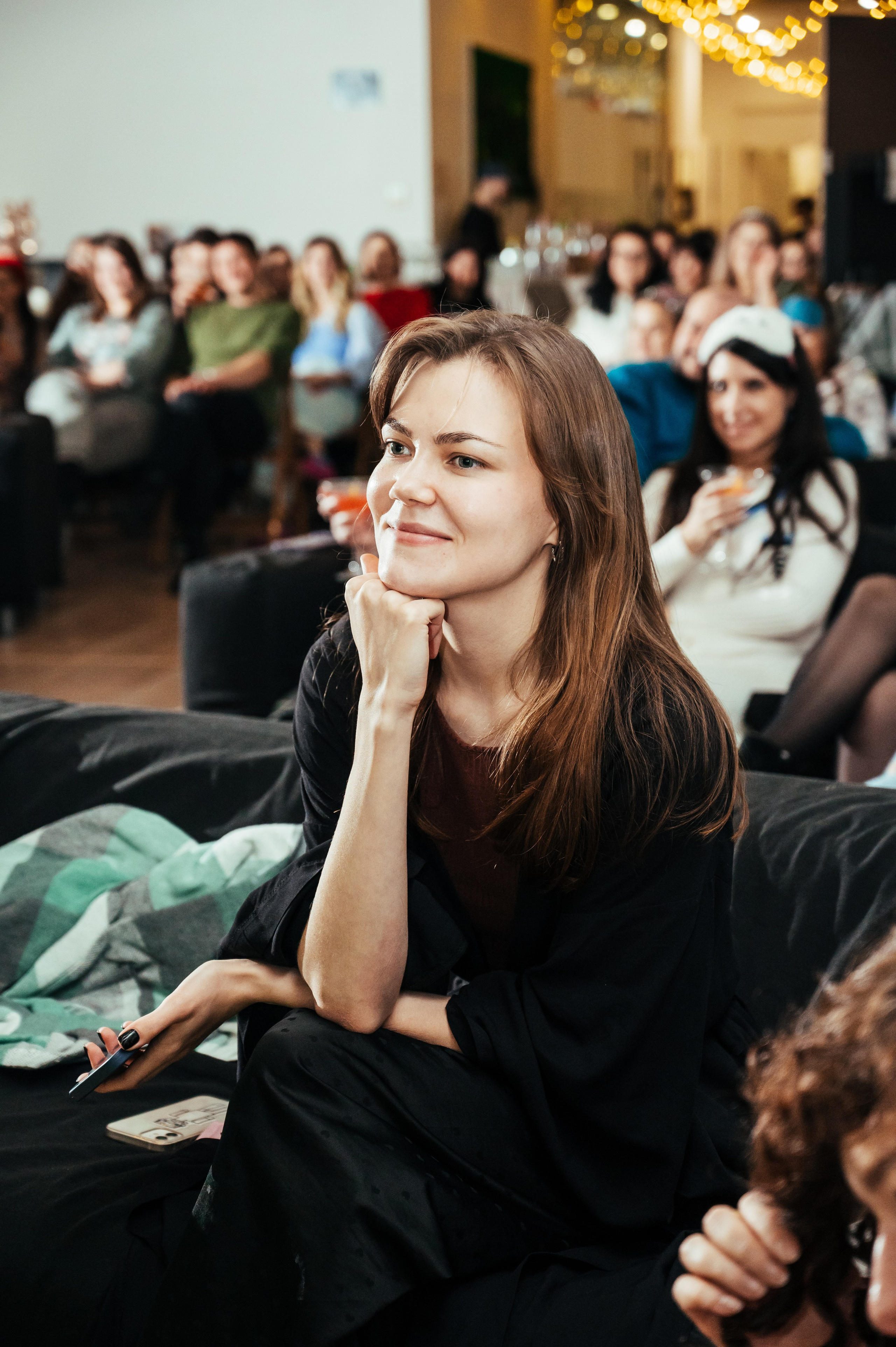 Фотосъёмка корпоратива в офисе в Санкт-Петербурге. Анастасия Петрович фотограф, фотокорреспондент в Москве и Санкт-Петербурге. Фотосъёмка репортажа, мероприятия, корпоративная съёмка, контент